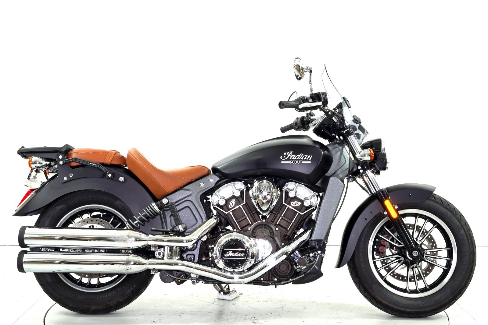 INDIAN Scout ABS-showroom-element-3