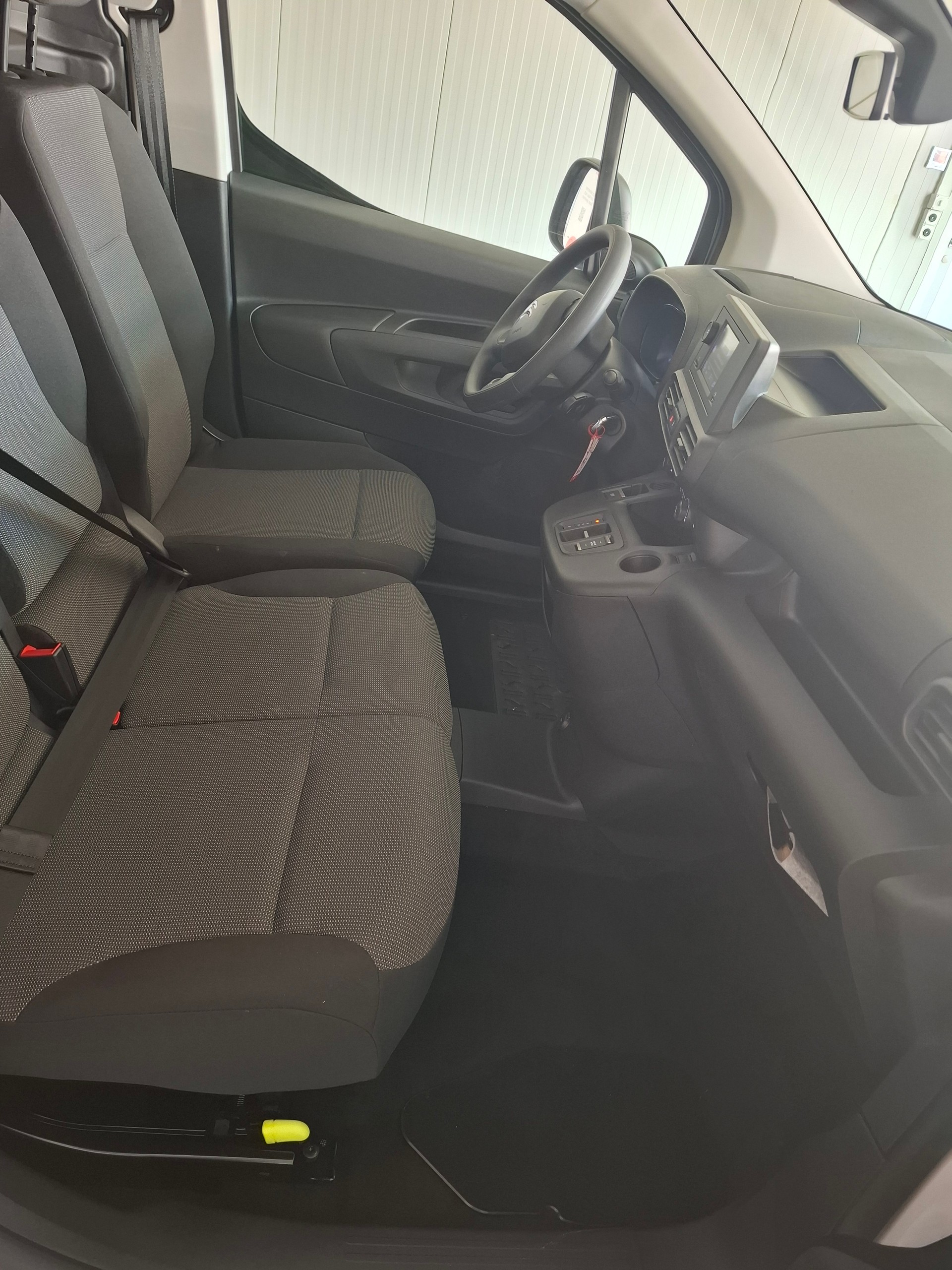 CITROEN e-Berlingo Van Swiss Edition 1000kg-image-5