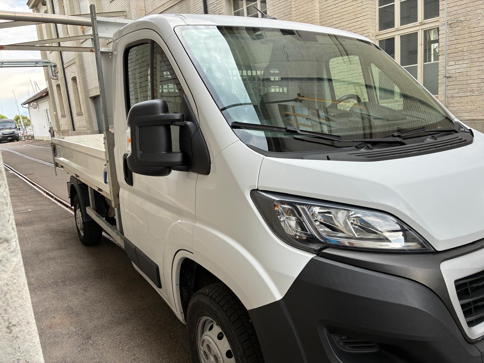 PEUGEOT Boxer 2.2 HDI 335 Pro L2-image-2