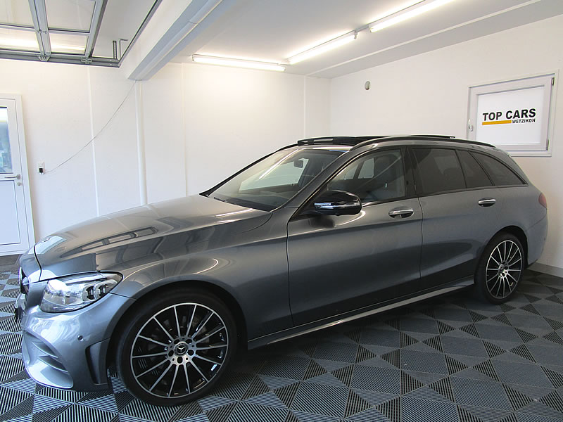 MERCEDES-BENZ C 220 d AMG Line 4Matic 9G-Tronic-image-17