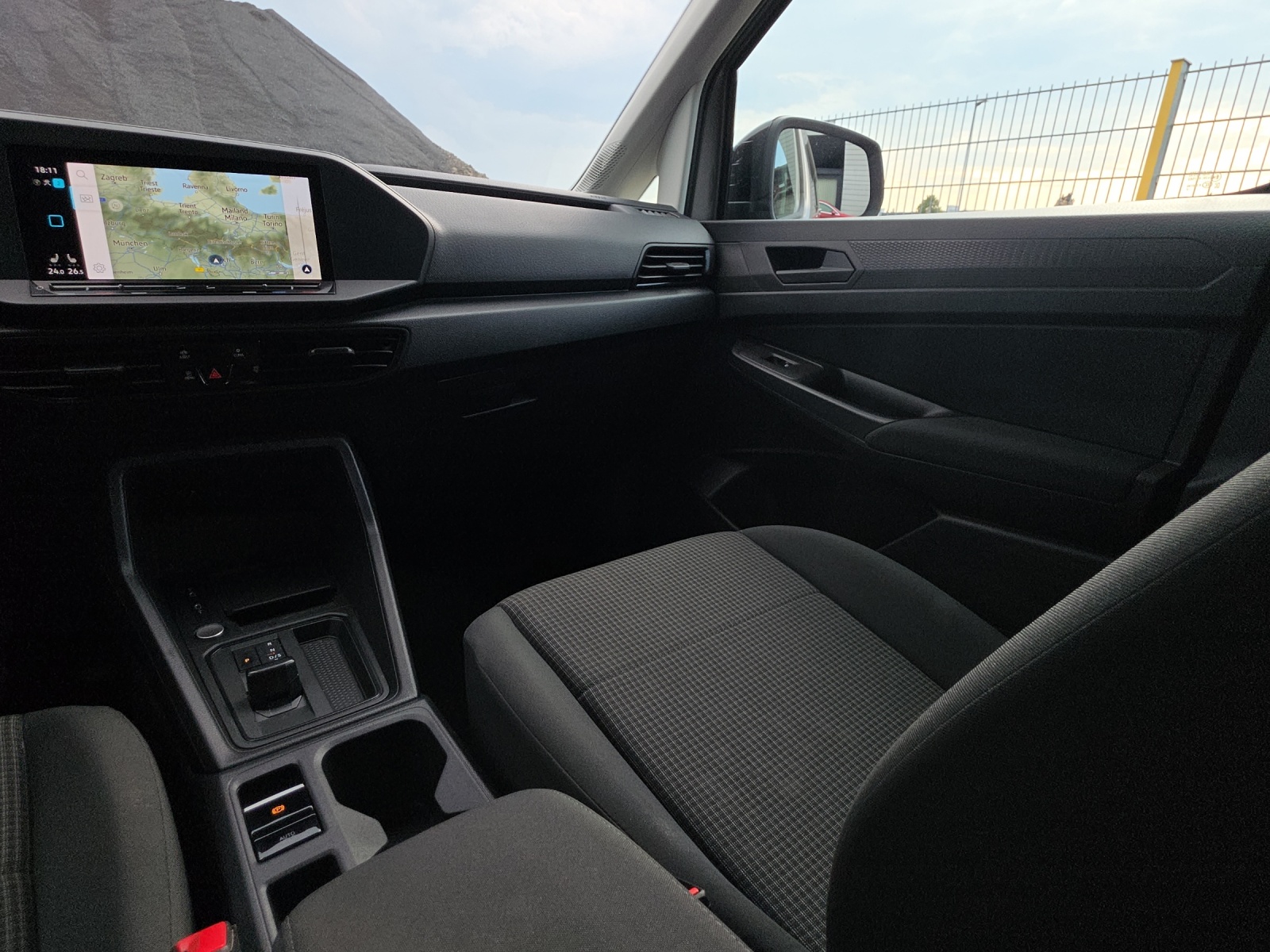 VW Caddy 1.5 TSI Liberty DSG-image-12