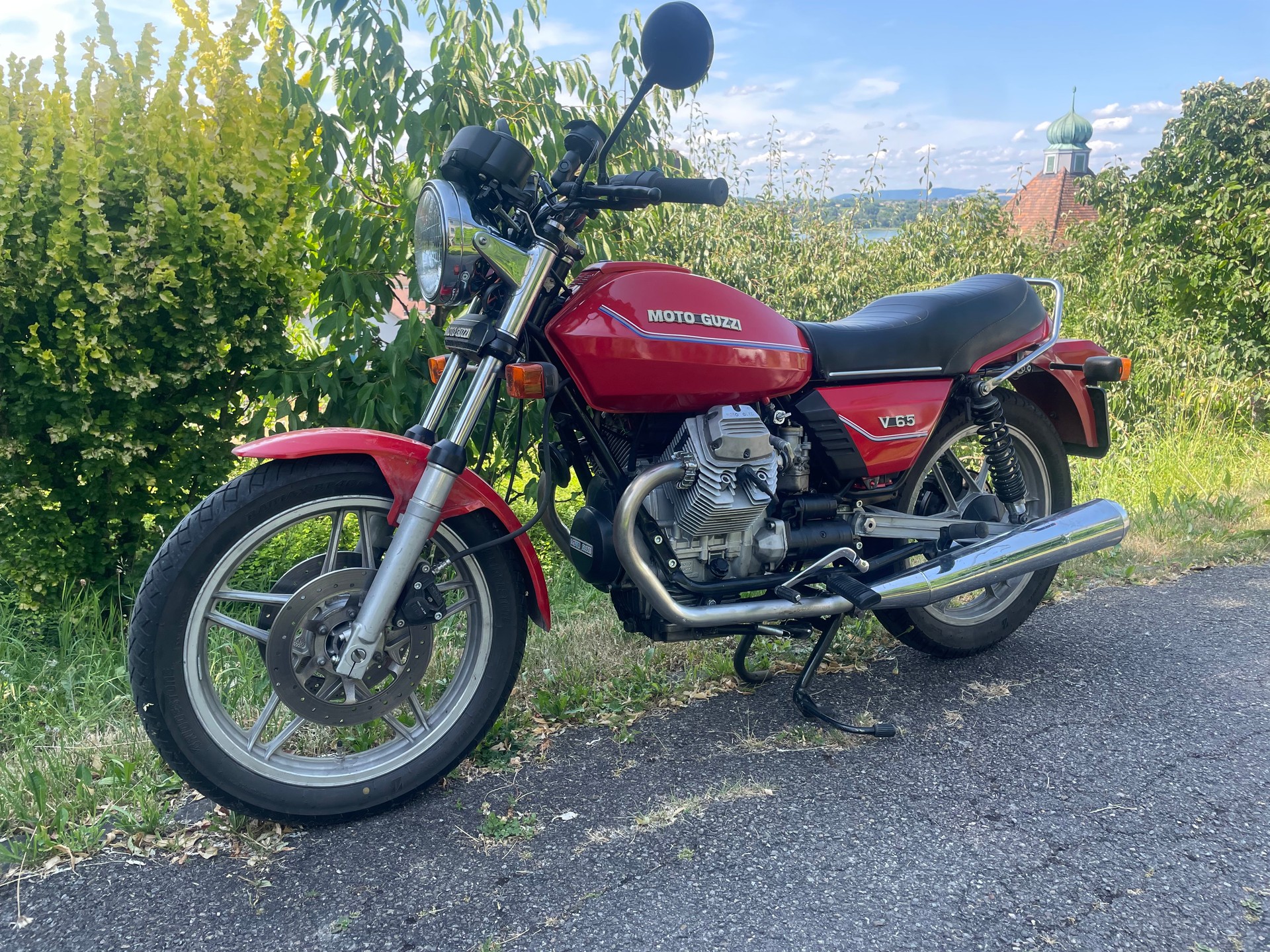 MOTO GUZZI V 65