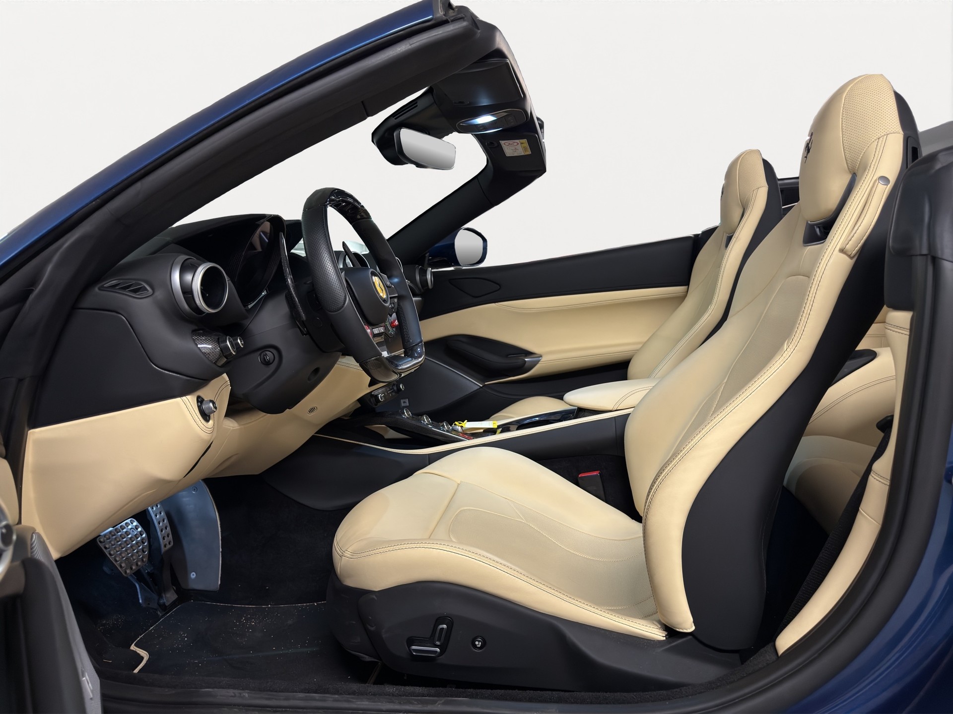 FERRARI Portofino M-image-8