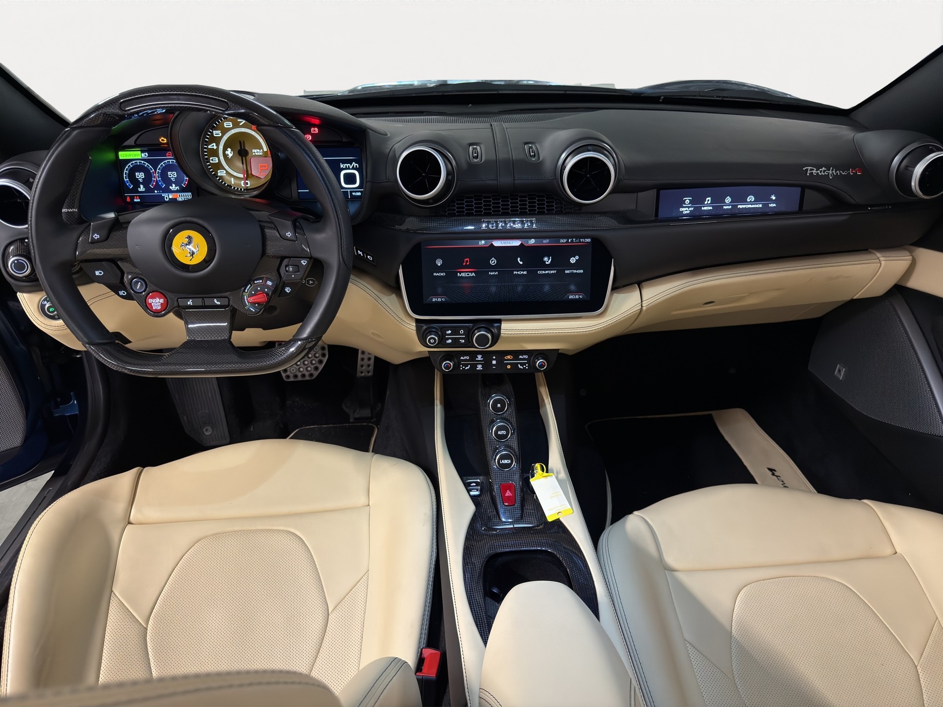 FERRARI Portofino M-image-12