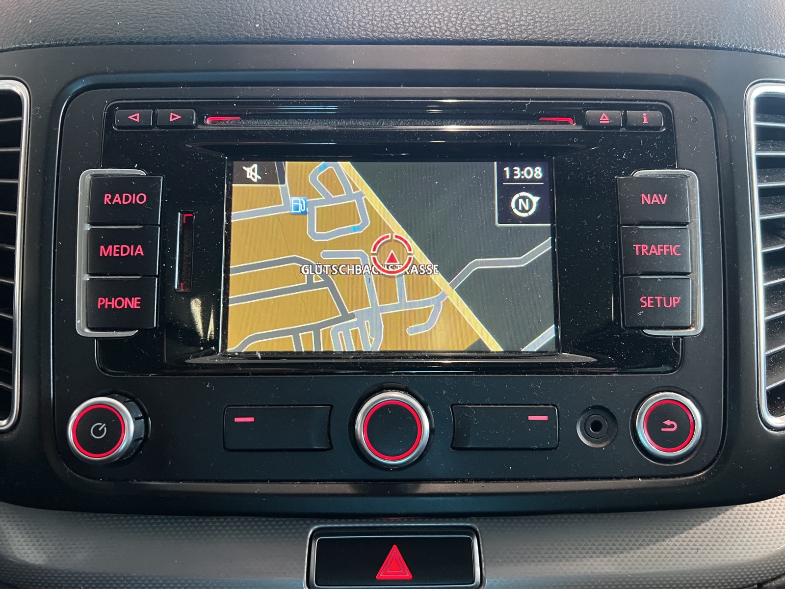 VW Sharan 2.0 TDI BMT Comfortline DSG-image-12
