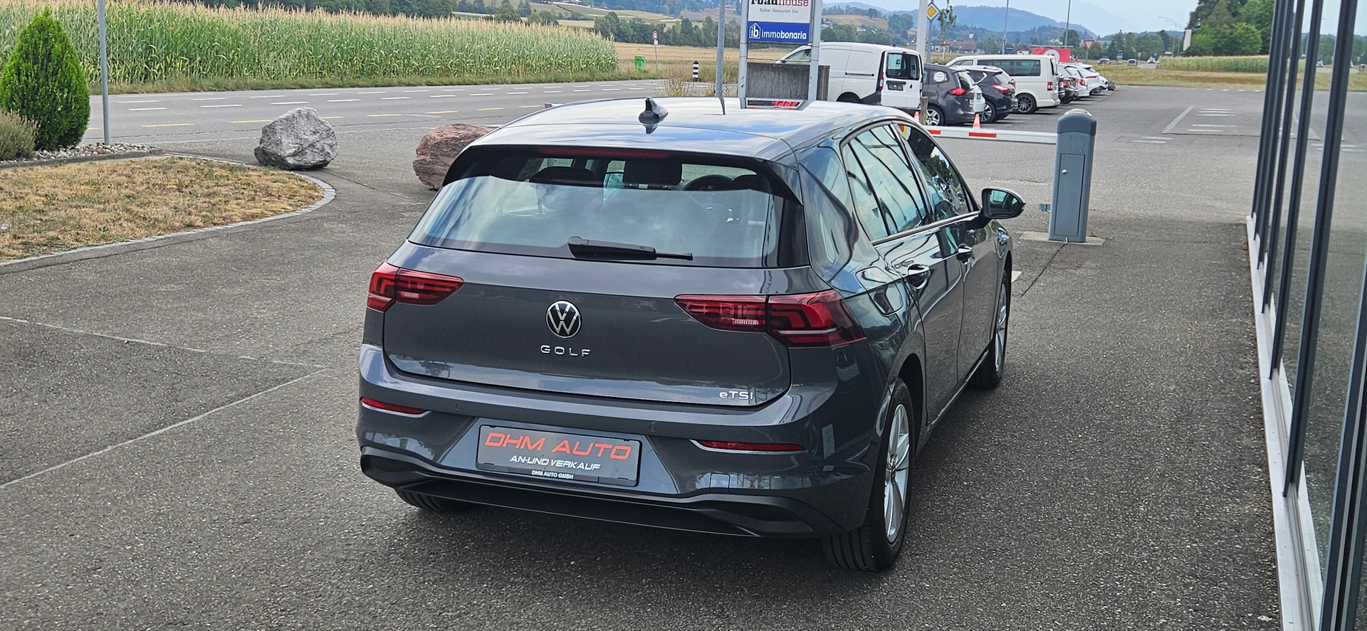 VW Golf 1.5 e TSI mHEV Basis DSG-image-6