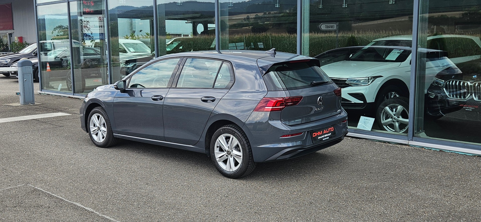 VW Golf 1.5 e TSI mHEV Basis DSG-image-4