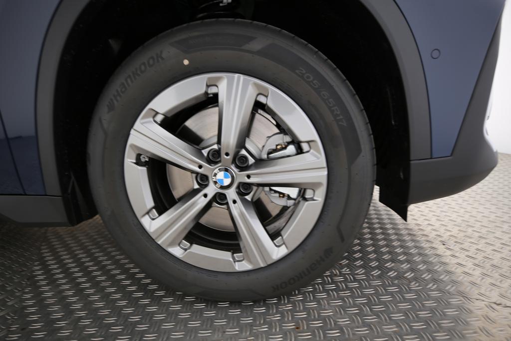 BMW X1 25e xDrive-image-15