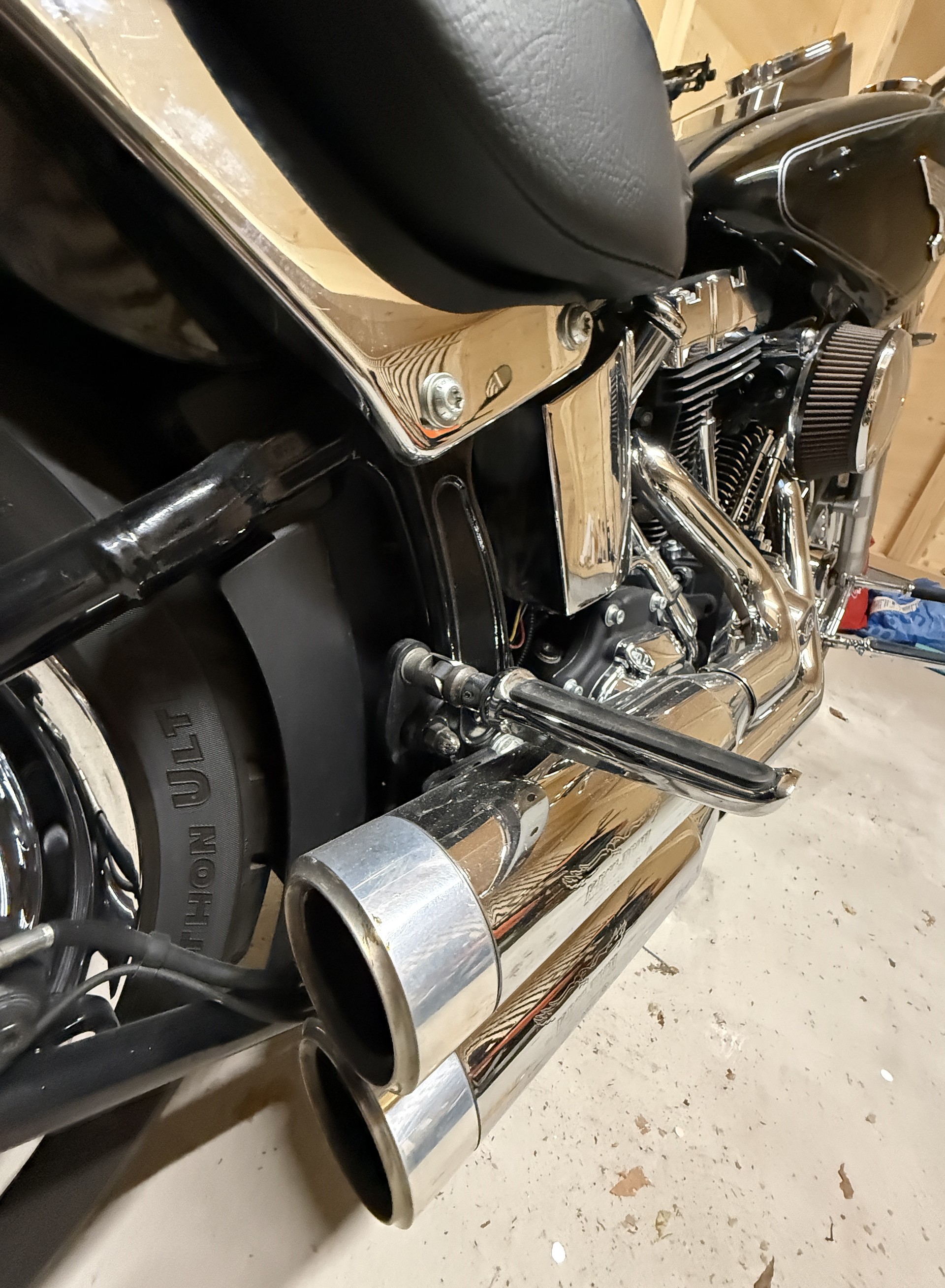 HARLEY-DAVIDSON FLSTF Fat Boy ABS-image-6
