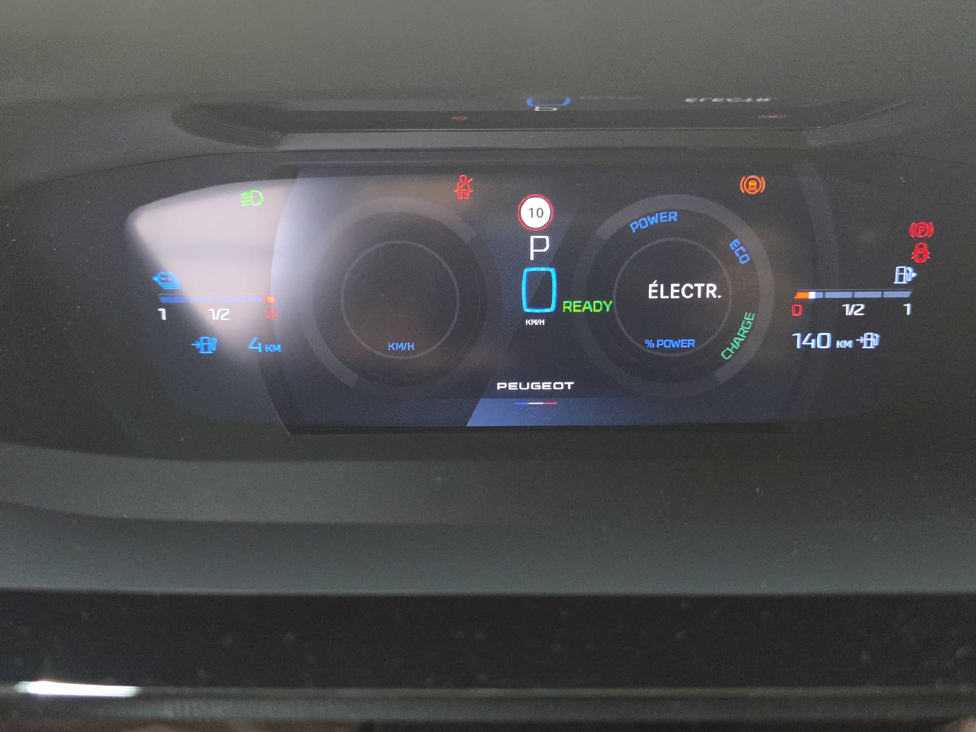 PEUGEOT 308 SW 1.6 PHEV 195 GT-image-6