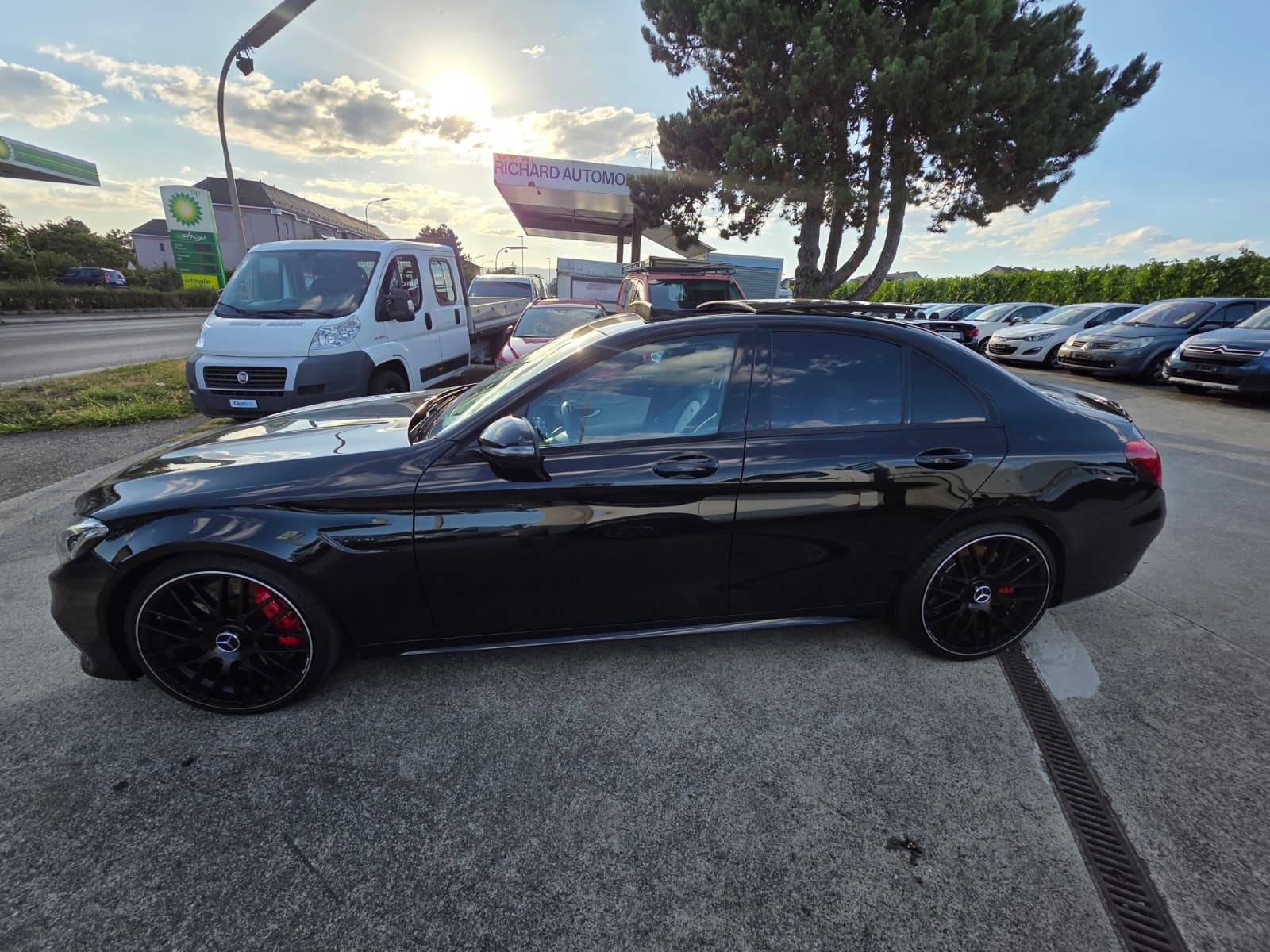 MERCEDES-BENZ C 63 S AMG Speedshift-image-3