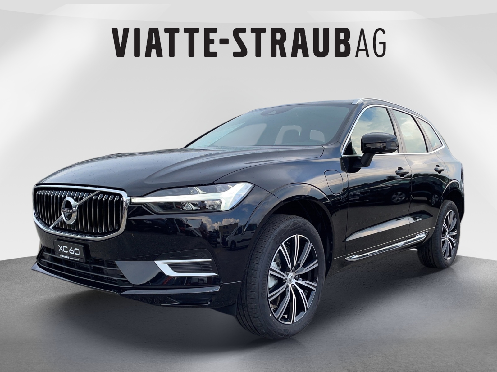 VOLVO XC60 2.0 T6 TE R-Design eAWD-image-0