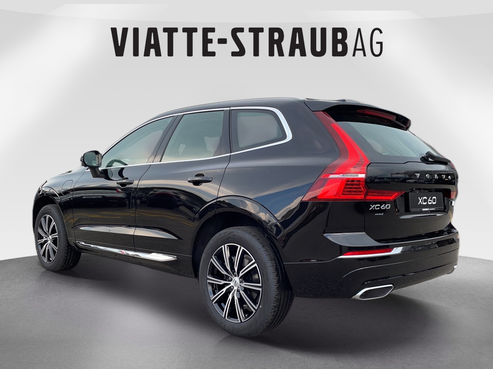 VOLVO XC60 2.0 T6 TE R-Design eAWD-image-4