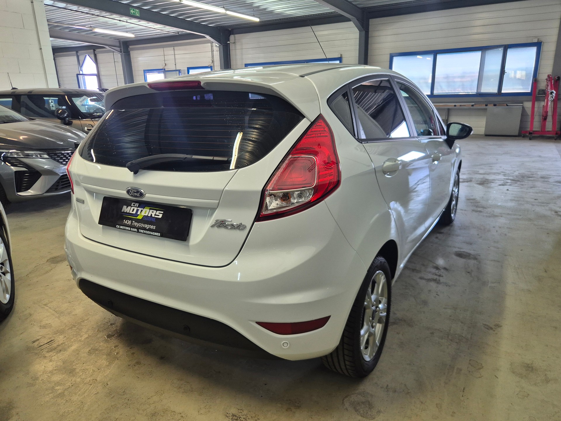 FORD Fiesta 1.0 SCTi Trend-image-4