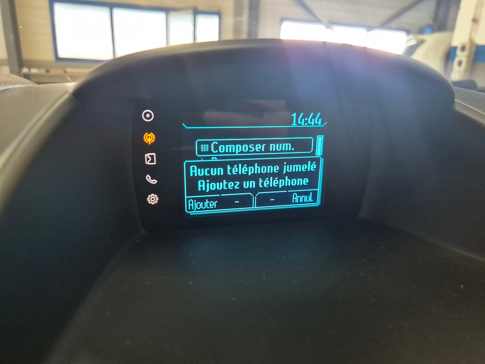 FORD Fiesta 1.0 SCTi Trend-image-11