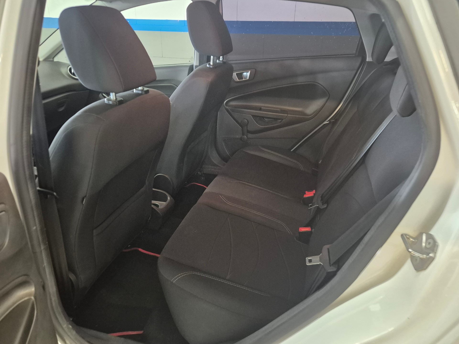 FORD Fiesta 1.0 SCTi Trend-image-15