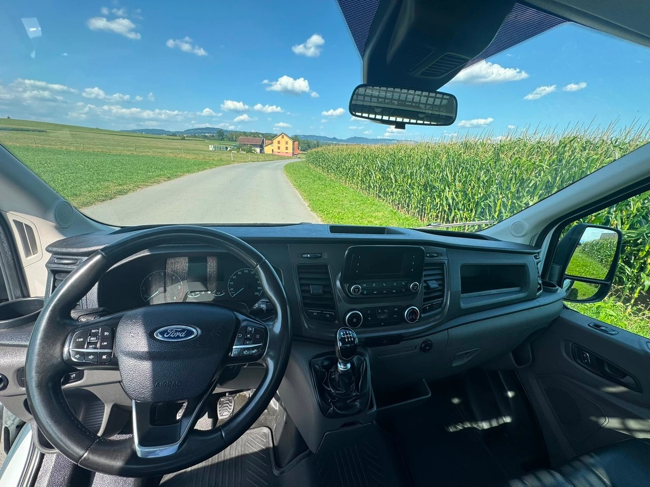 FORD Transit 350 L3 Trend 2.0 TDCi 130 FWD HEV Brücke mit Anhängerkupplung-image-9
