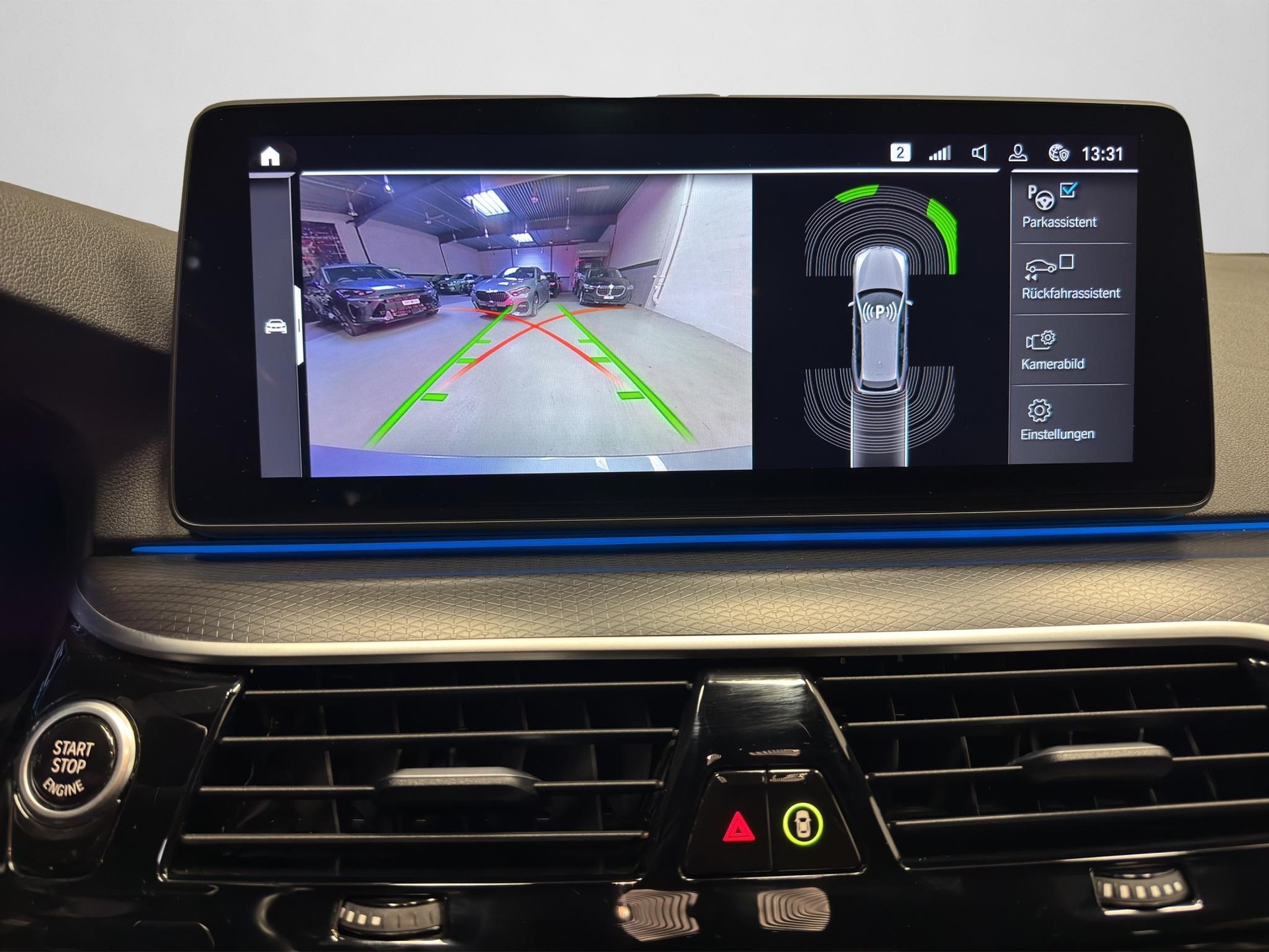 BMW 530e xDrive M-Sport Steptronic-image-6