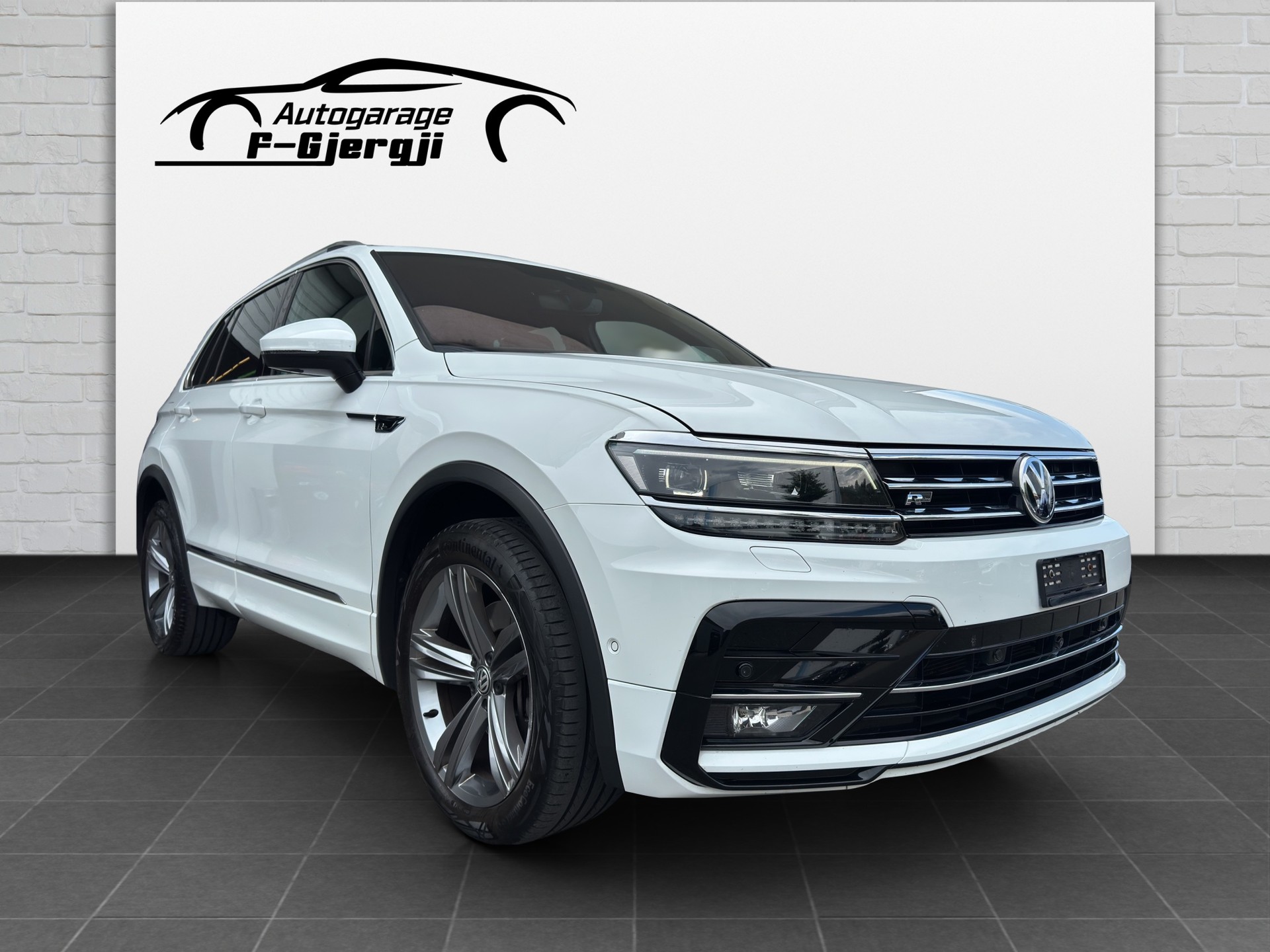 VW Tiguan 2.0TSI Highline R-LINE 4Motion DSG-image-1