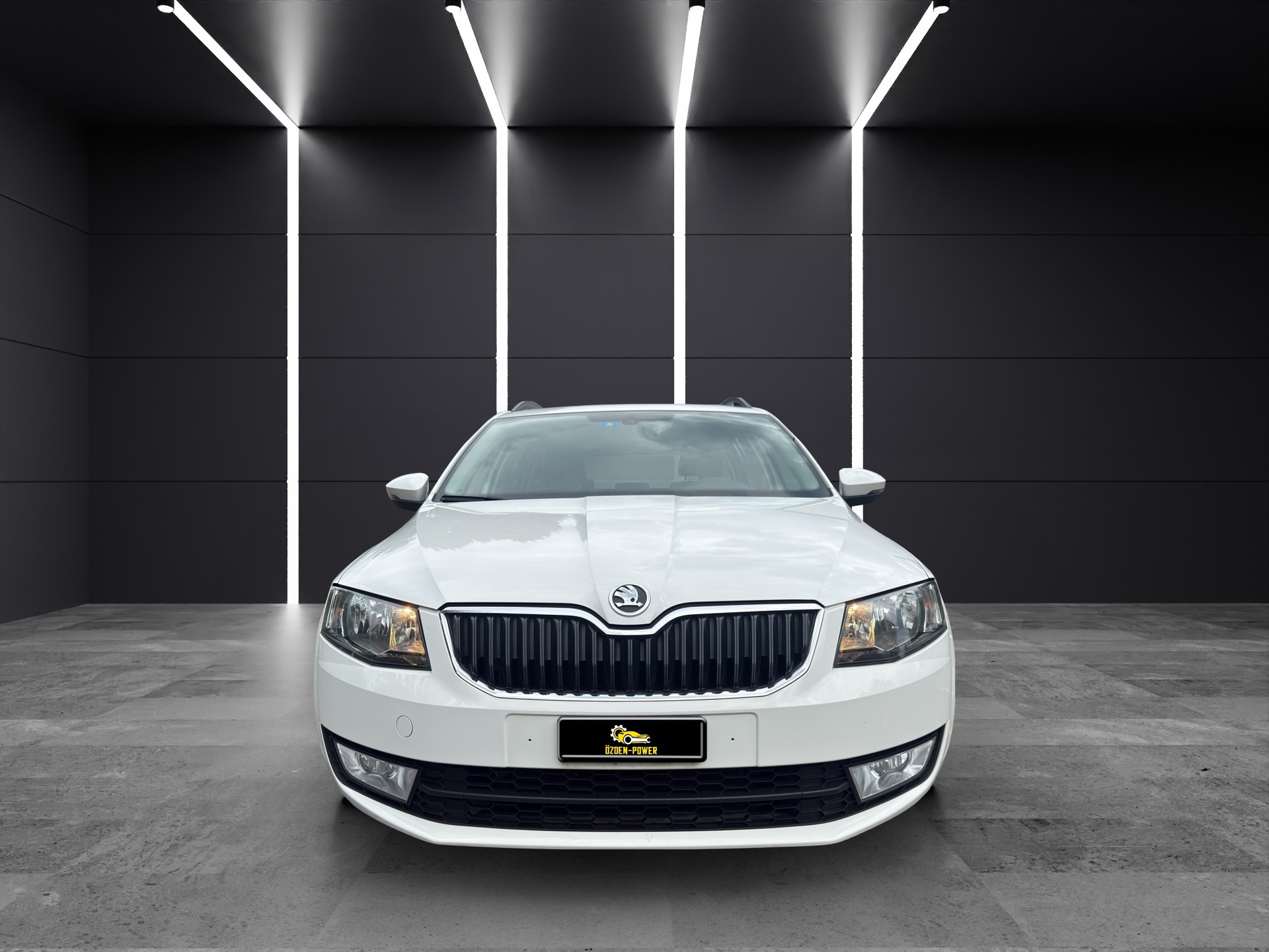 SKODA Octavia Combi 1.4 TSI Ambition *SPEZIALPREIS*-showroom-element-1