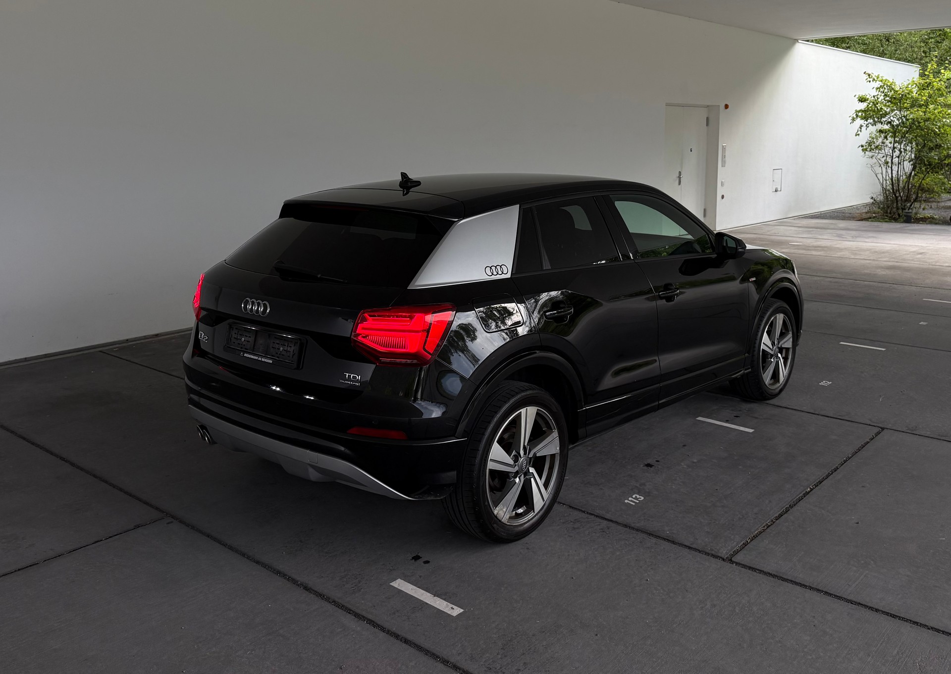 AUDI Q2 2.0 TDI quattro S-tronic S-Line-image-7