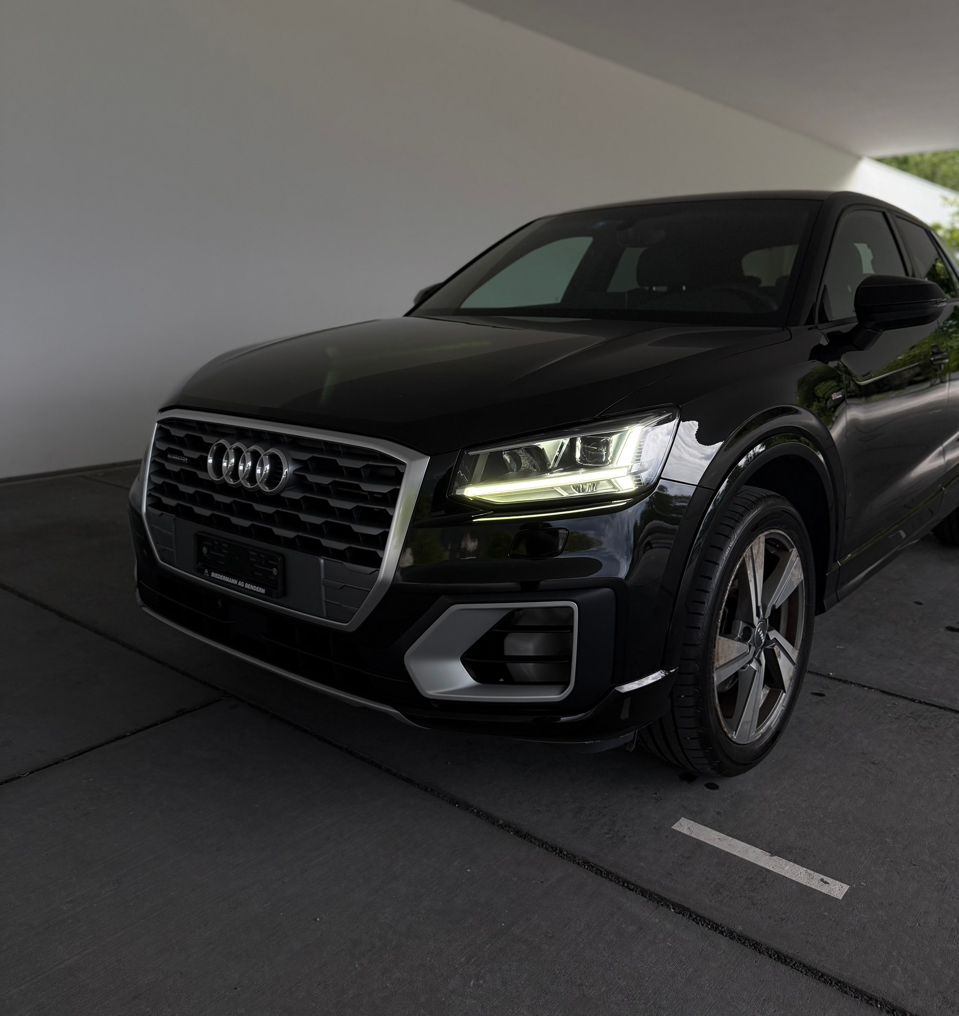 AUDI Q2 2.0 TDI quattro S-tronic S-Line-image-9