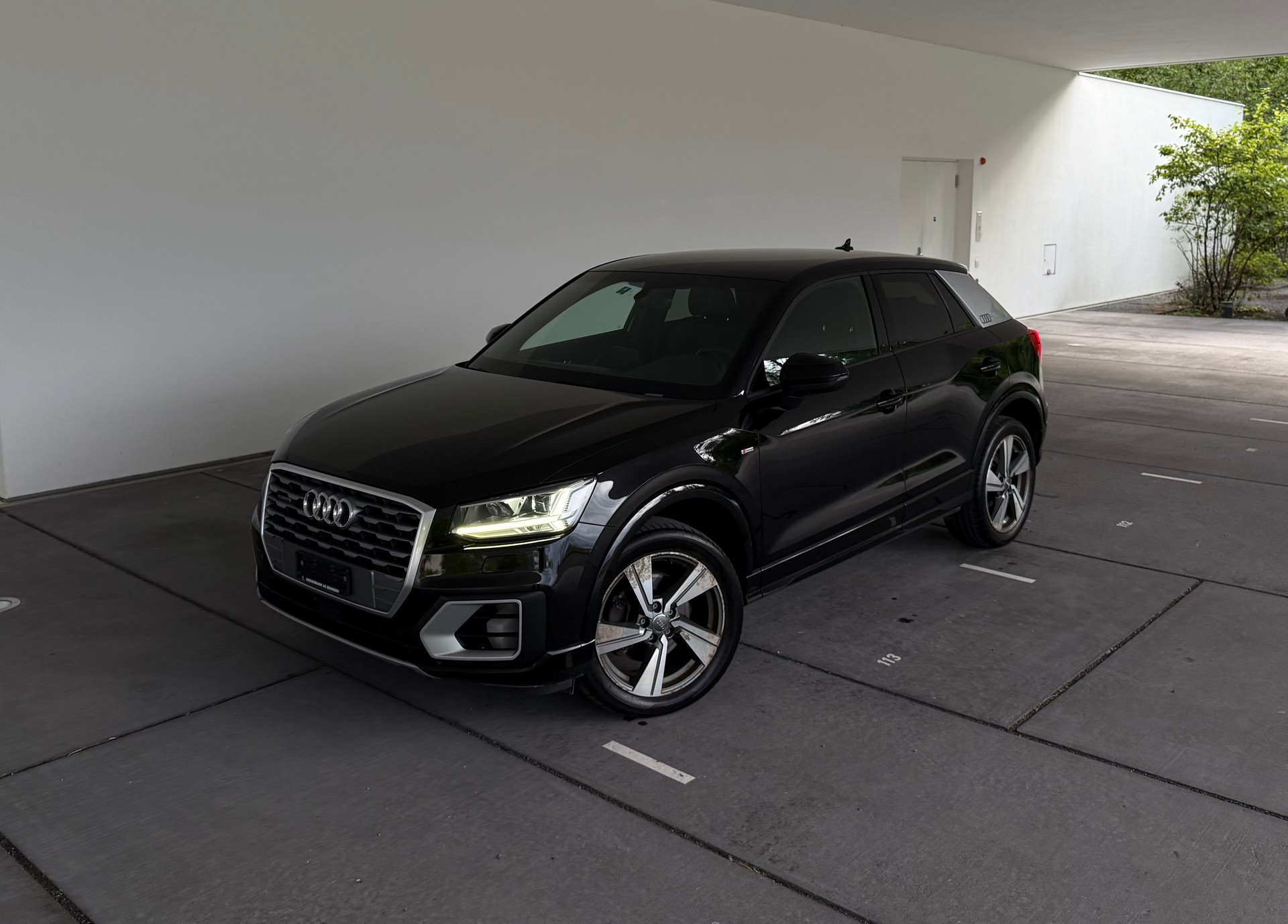 AUDI Q2 2.0 TDI quattro S-tronic S-Line-image-0
