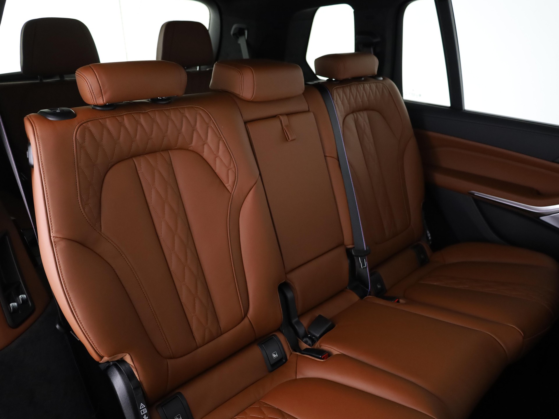 BMW X7 40i xDrive-image-15