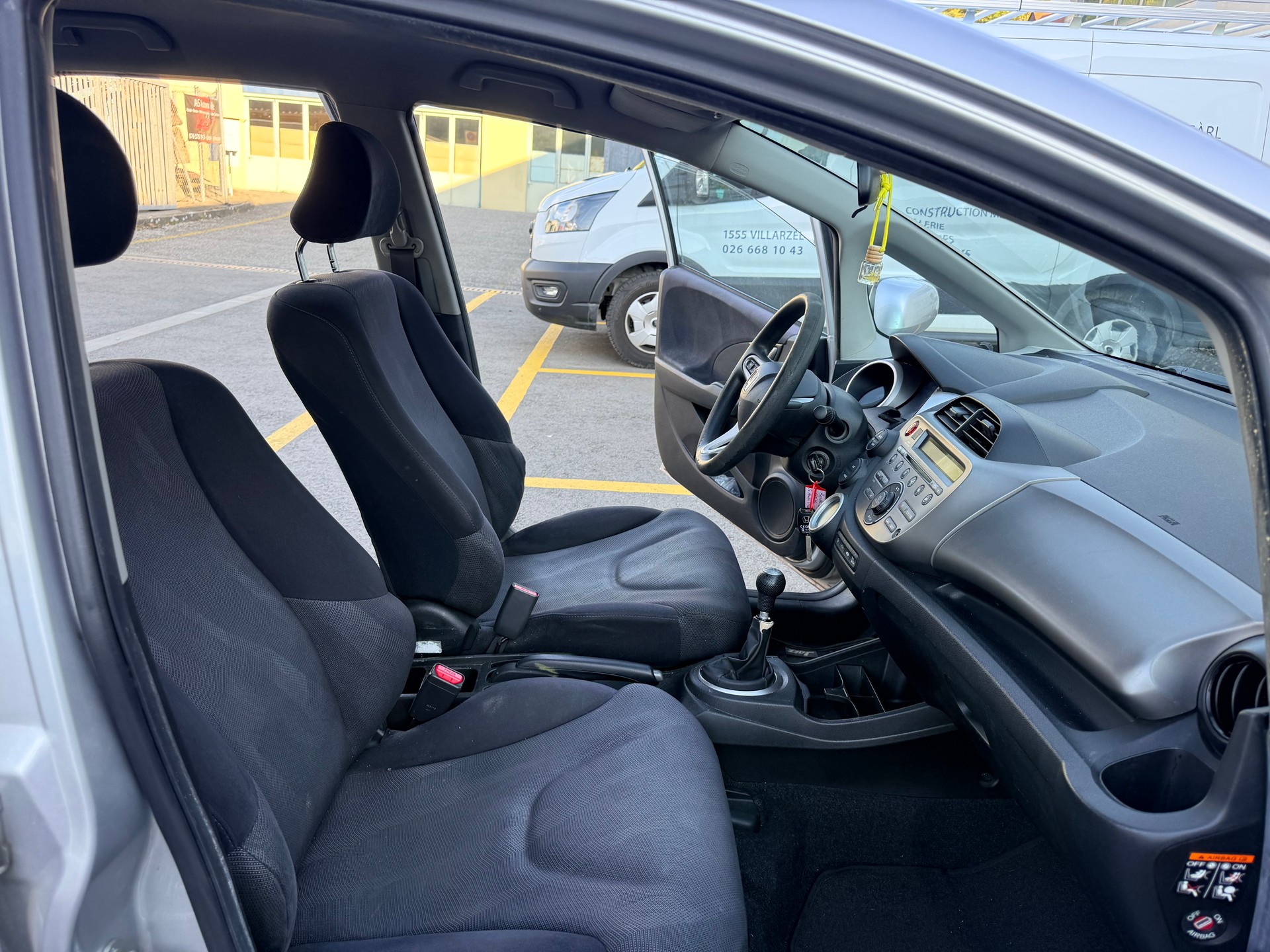 HONDA Jazz 1.4i Elegance-image-13