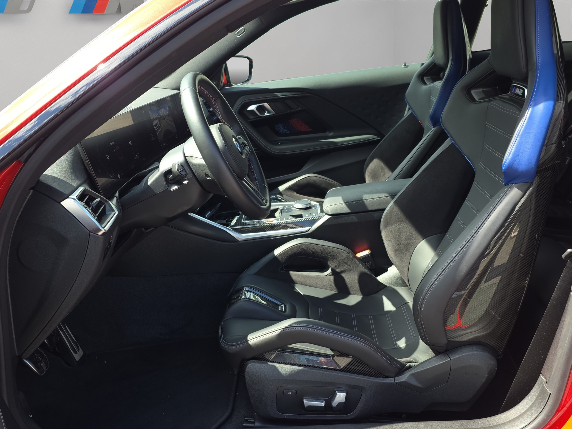 BMW M2-image-8