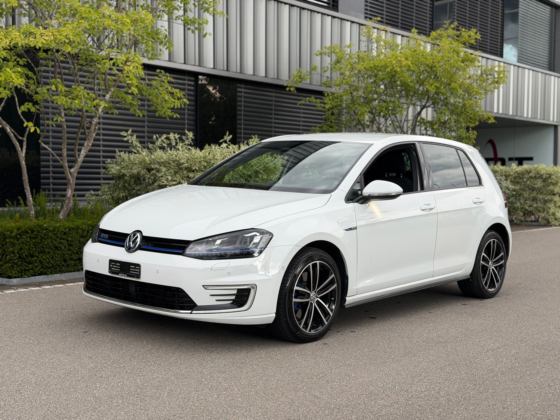 VW Golf 1.4 TSI GTE DSG-image-0