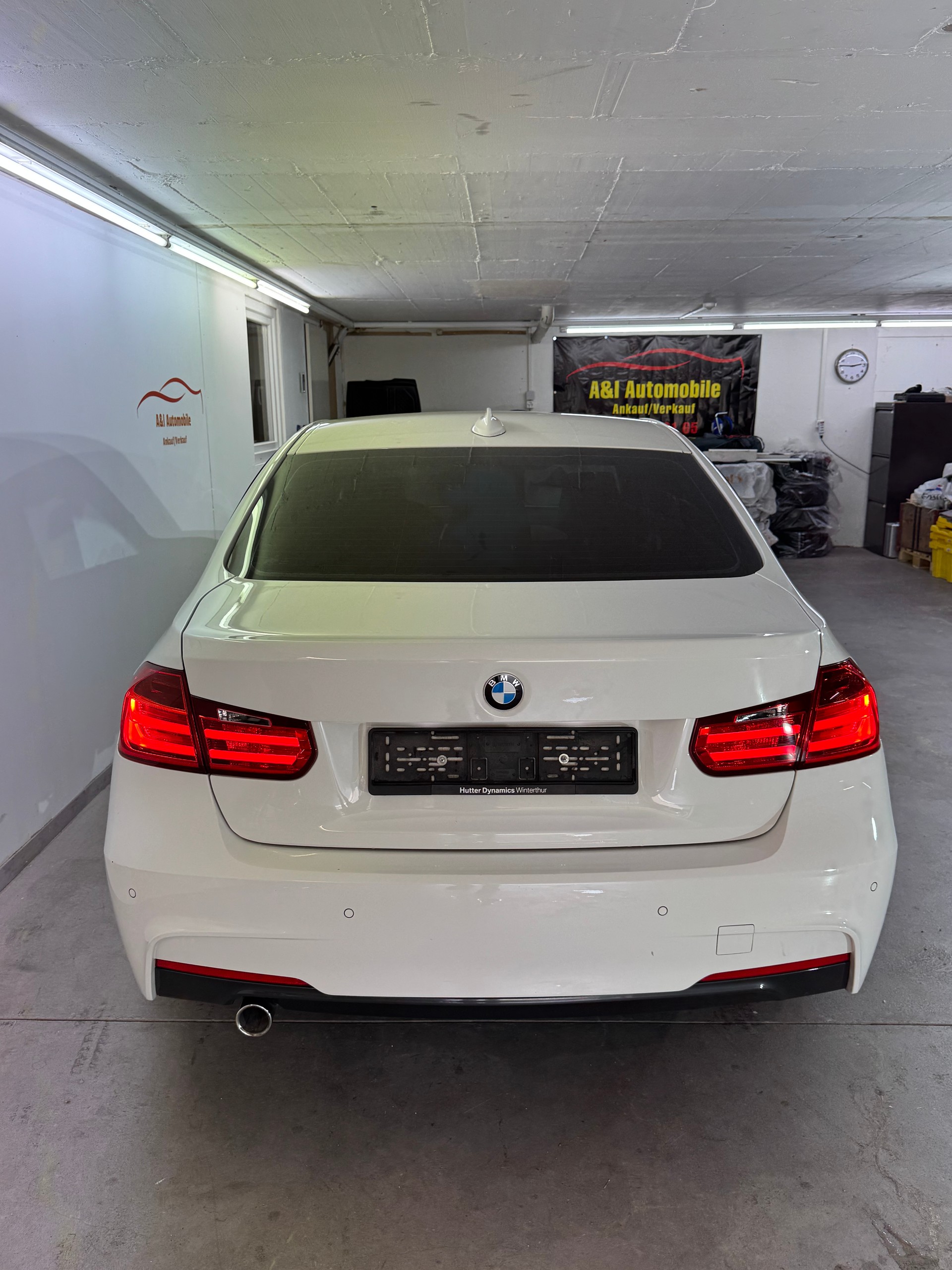 BMW 318d Steptronic M-Paket-image-5