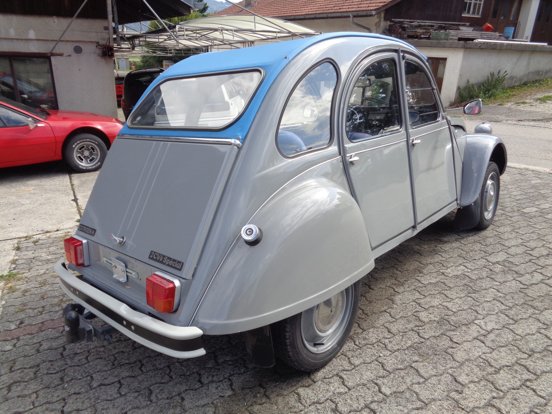 CITROEN 2CV6 Spécial (Club)-image-5