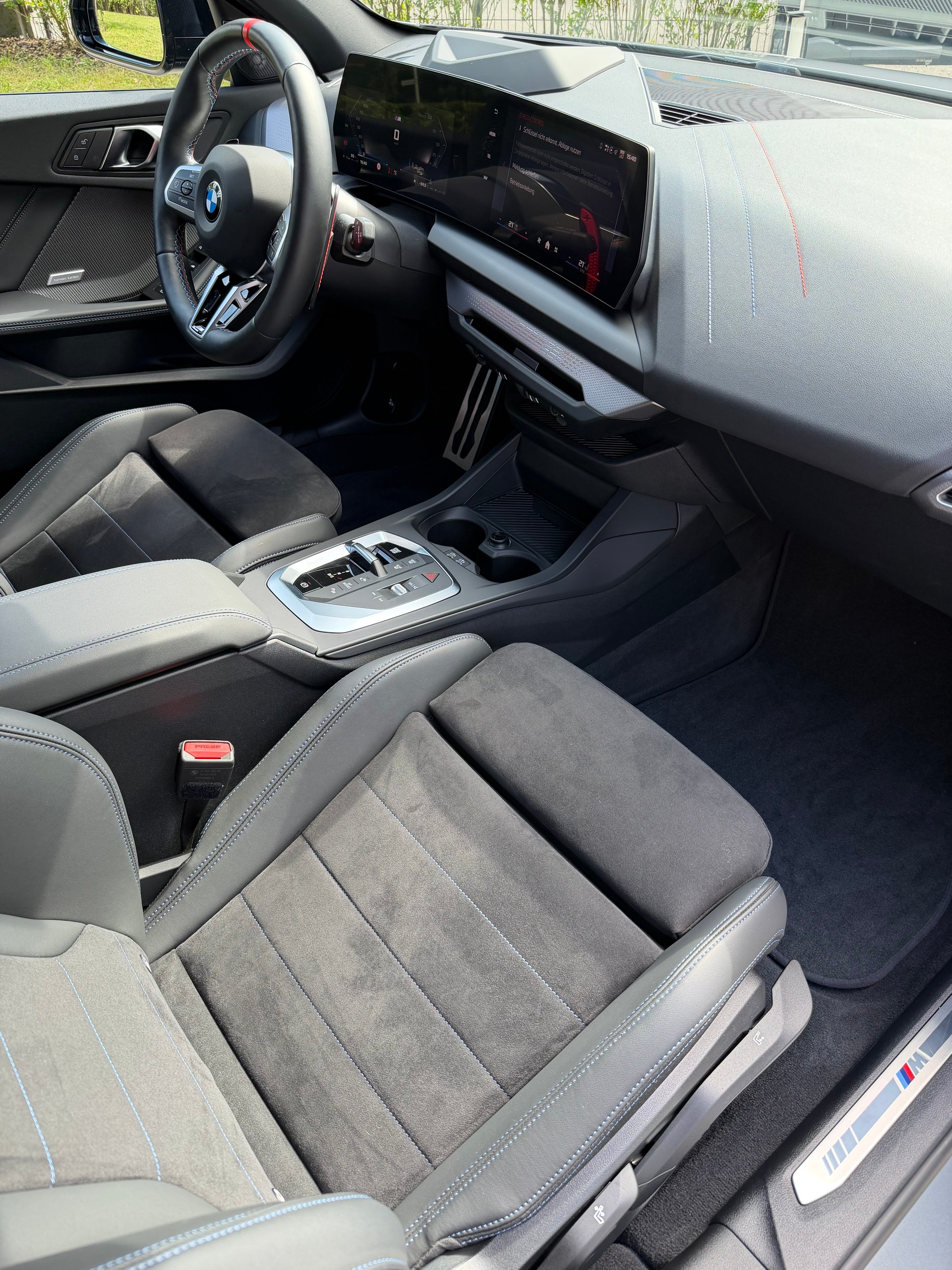 BMW M135i xDrive-image-8