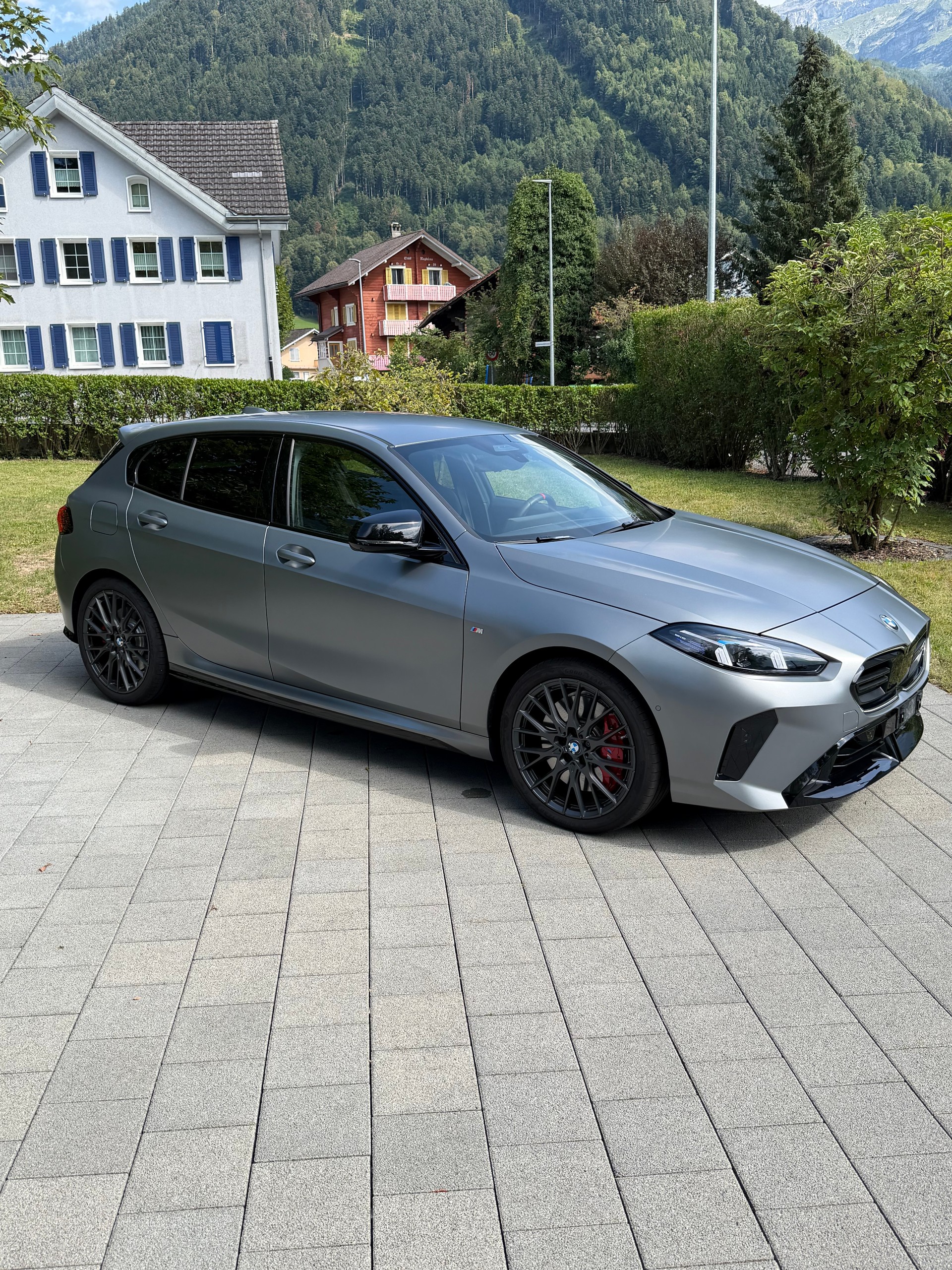 BMW M135i xDrive-image-1