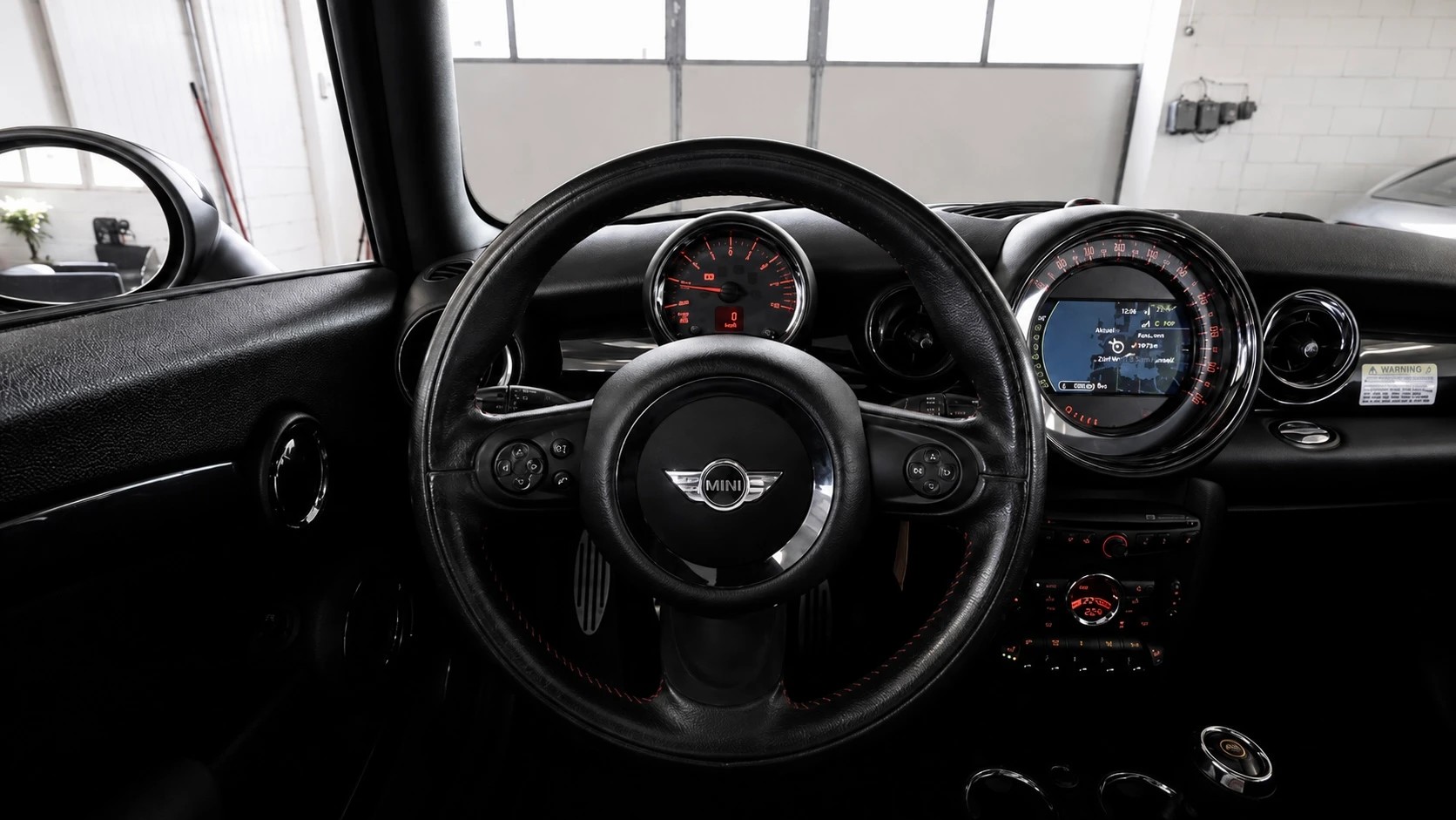 MINI Cooper John Cooper Works-image-6