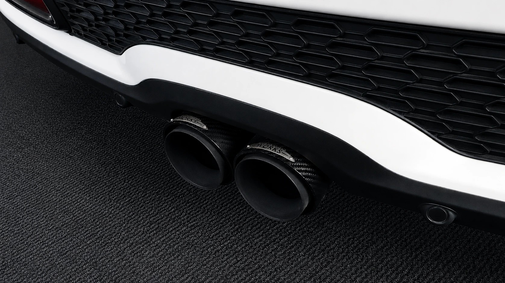 MINI Cooper John Cooper Works-image-9