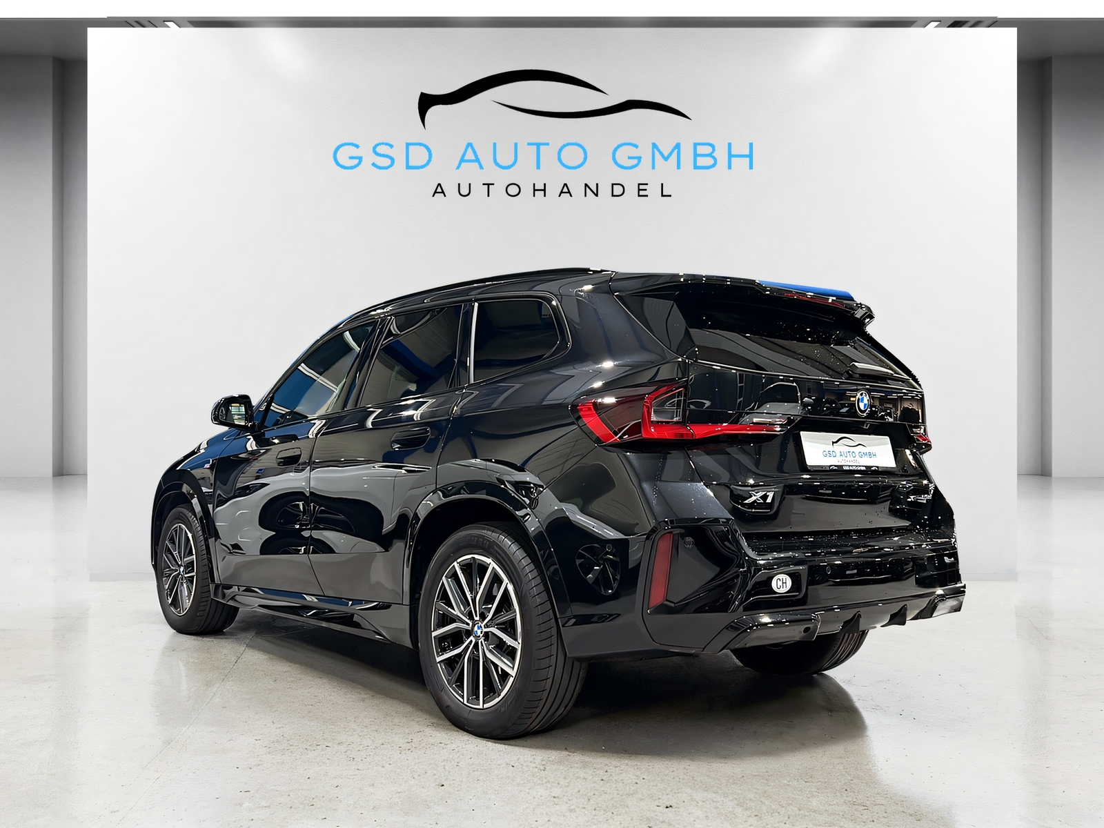 BMW X1 xDrive 23d 48V M Sport**Panodach,AHK,M-Paket,4 Jahre Herstellergarantie**-image-2