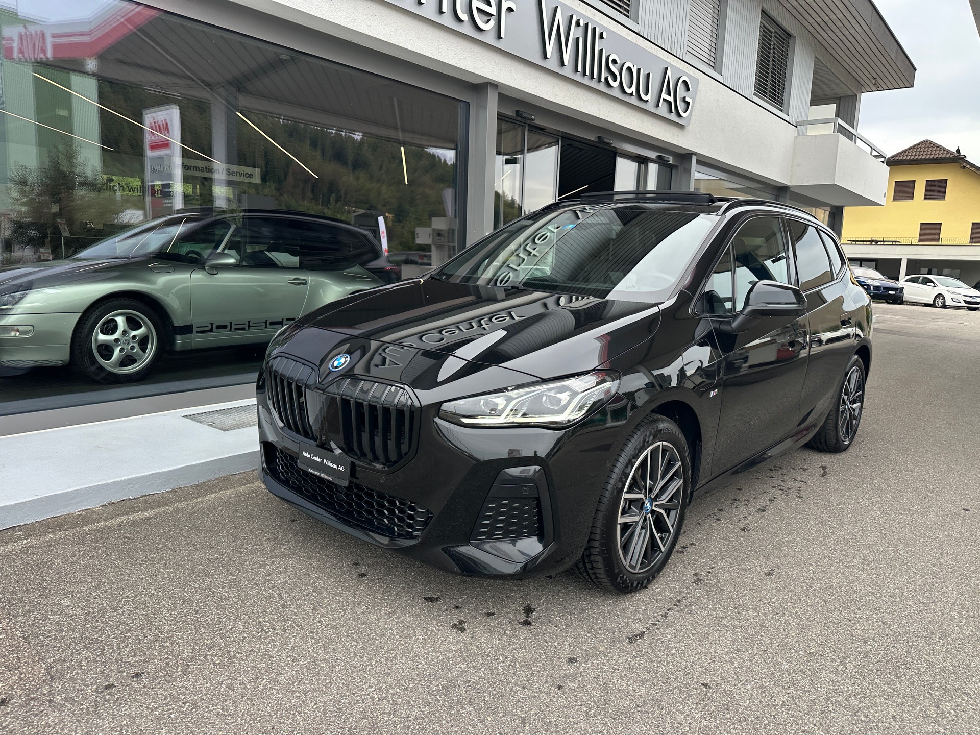 BMW 225e xDrive Active Tourer M Sport-image-7