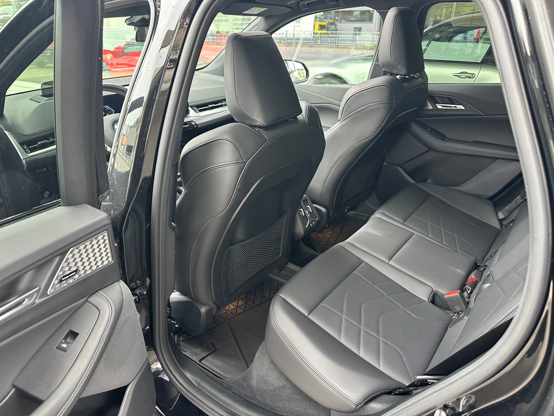 BMW 225e xDrive Active Tourer M Sport-image-13