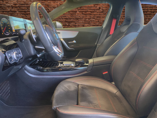 MERCEDES-BENZ A 35 AMG 4Matic-image-10