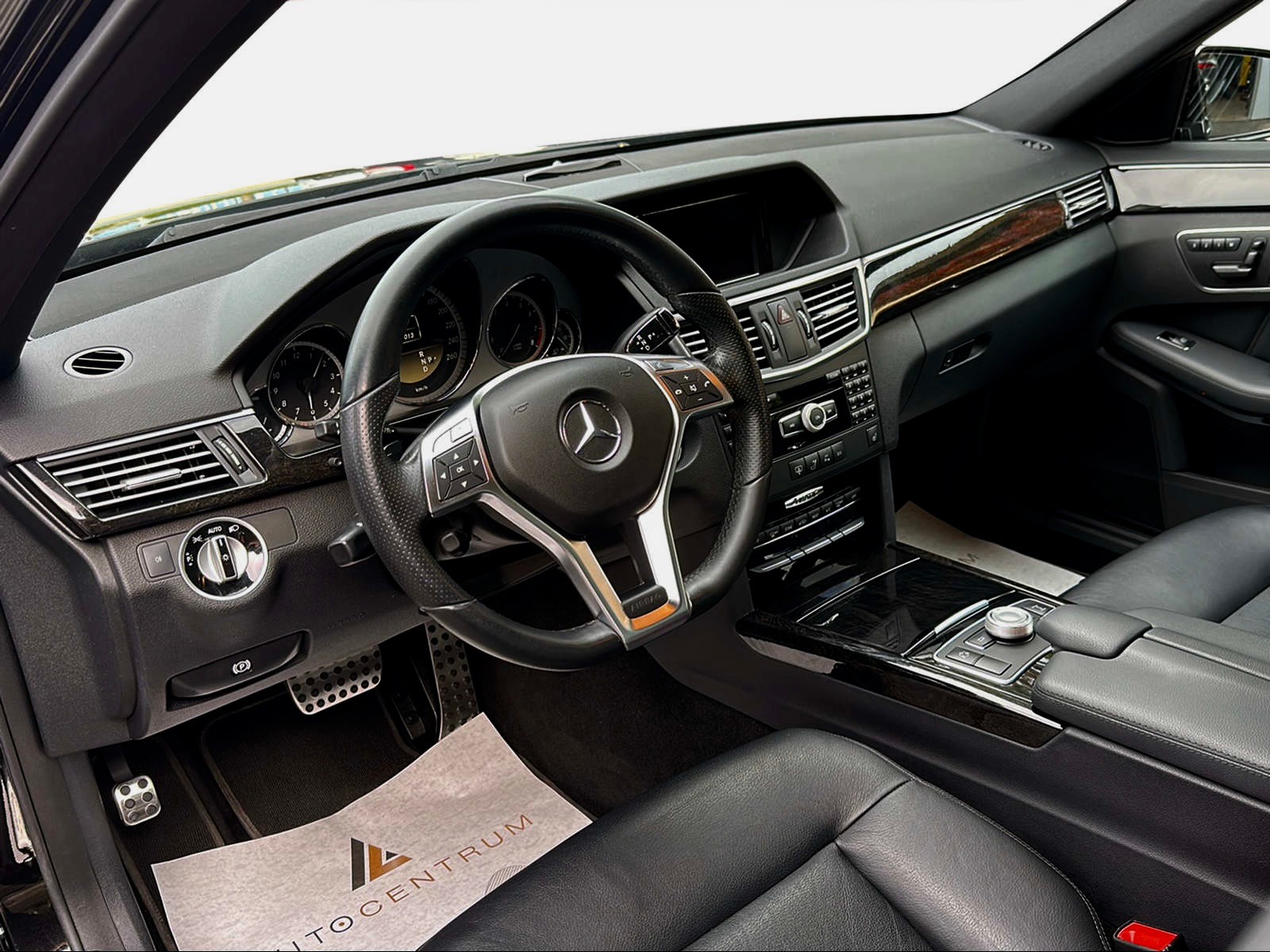 MERCEDES-BENZ E 500 CGI BlueEff. Avantgarde 4Matic 7G-Tronic-image-1