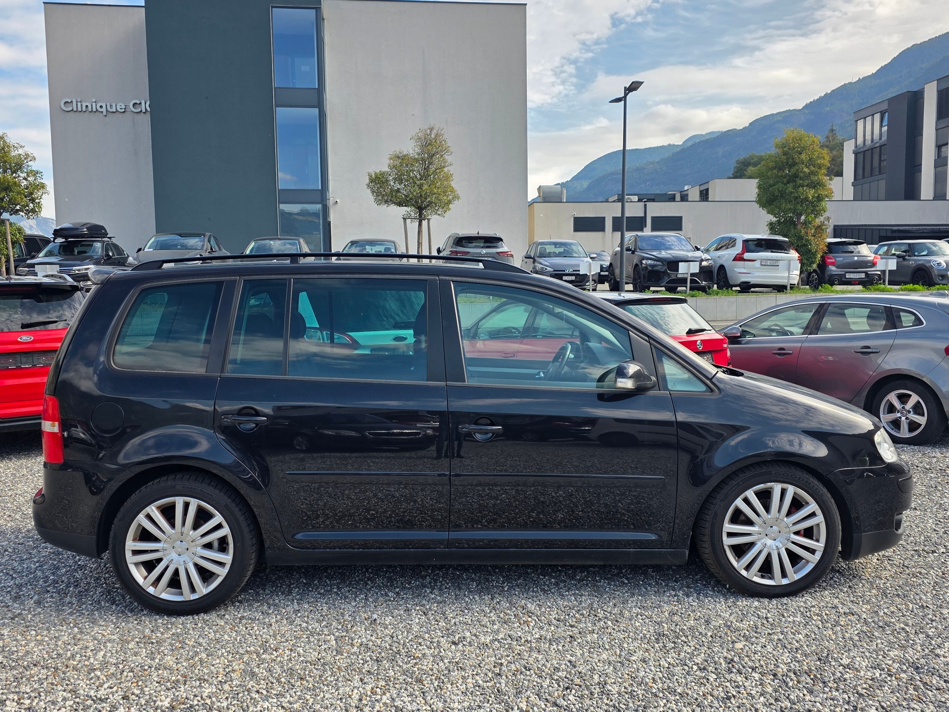 VW Touran 1.4 TSI Highline-image-4