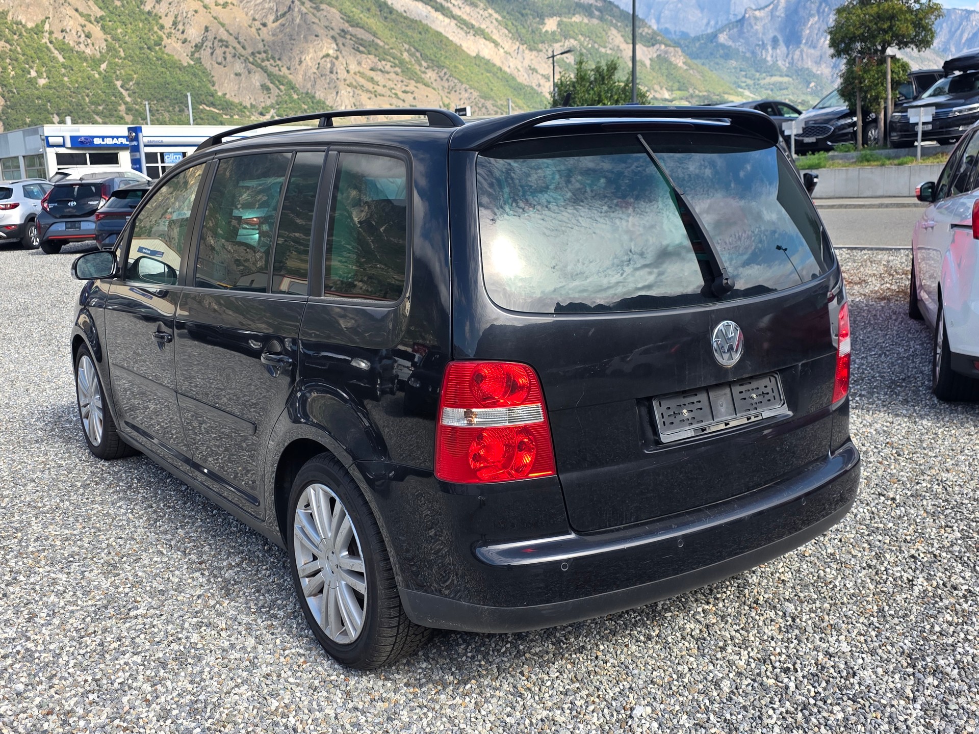 VW Touran 1.4 TSI Highline-image-2