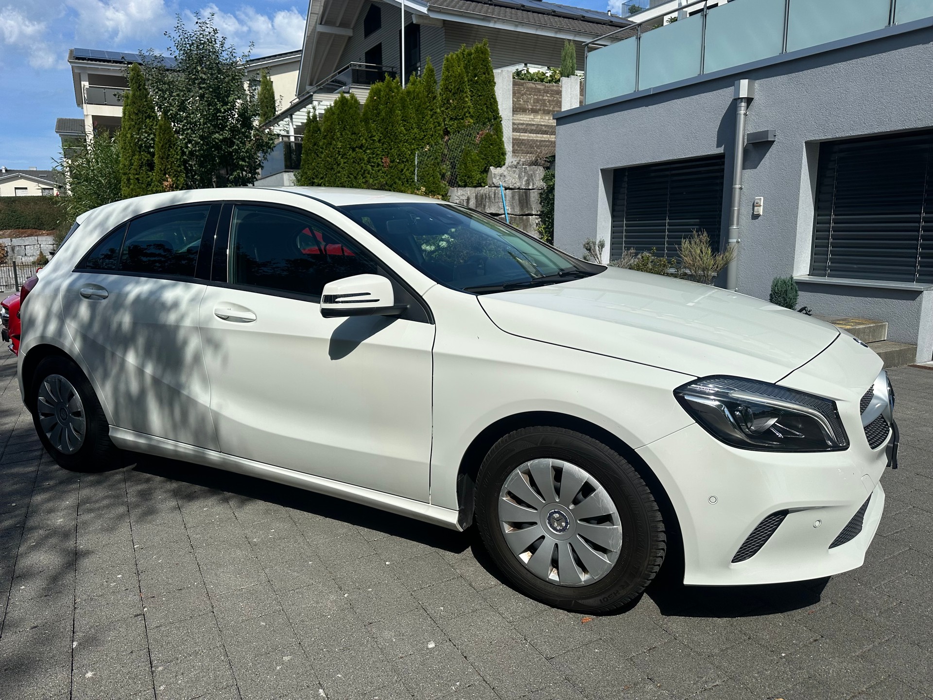 MERCEDES-BENZ A 180 CDI Style-image-1