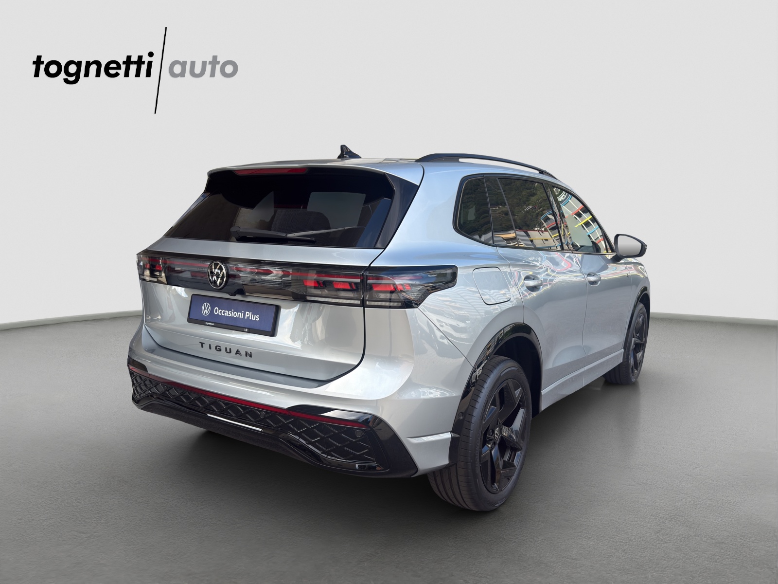 VW Tiguan 1.5 TSI evo2 eHybrid R-Line DSG-image-3