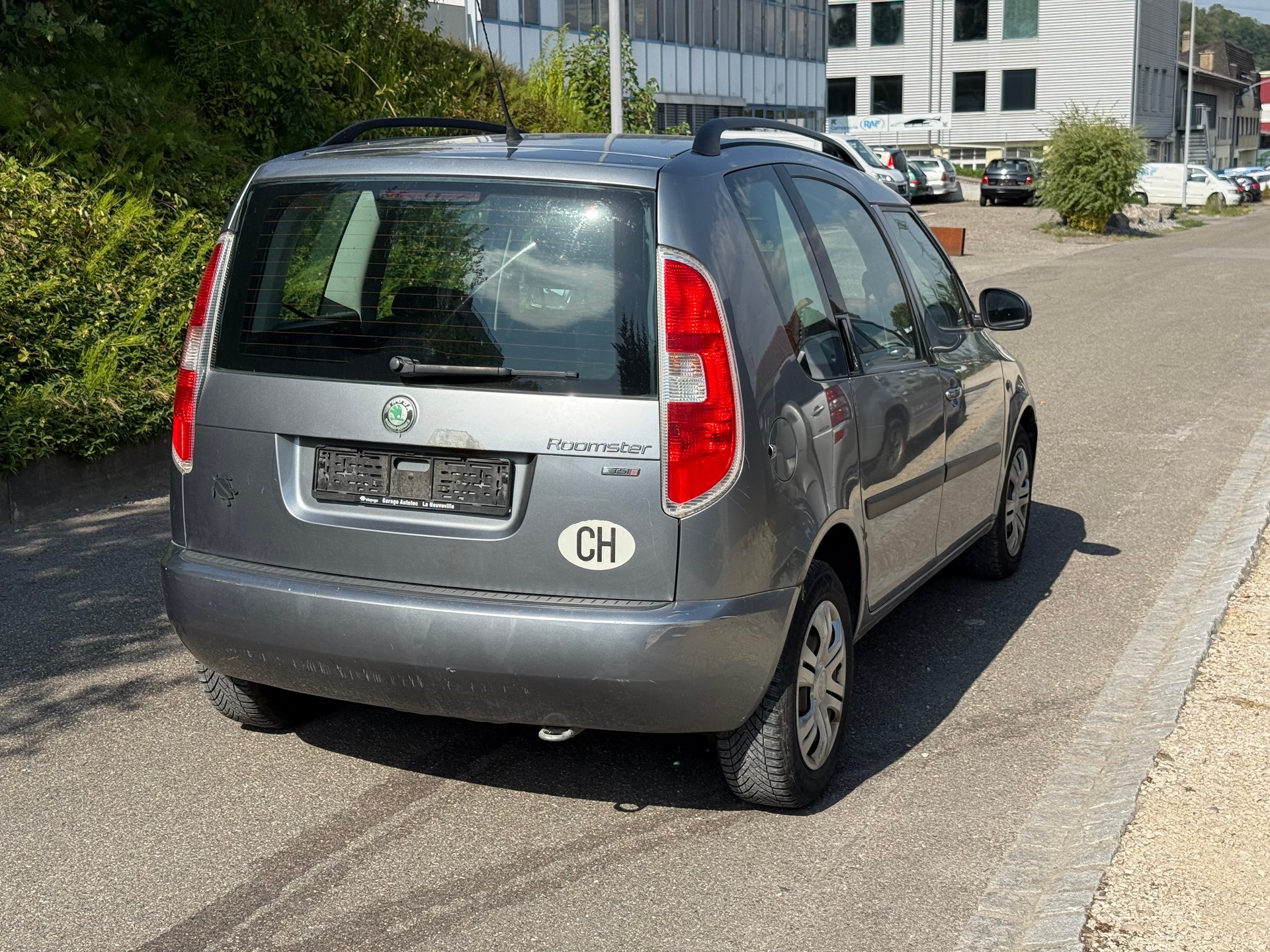 SKODA Roomster 1.2 TSI Magic-image-3