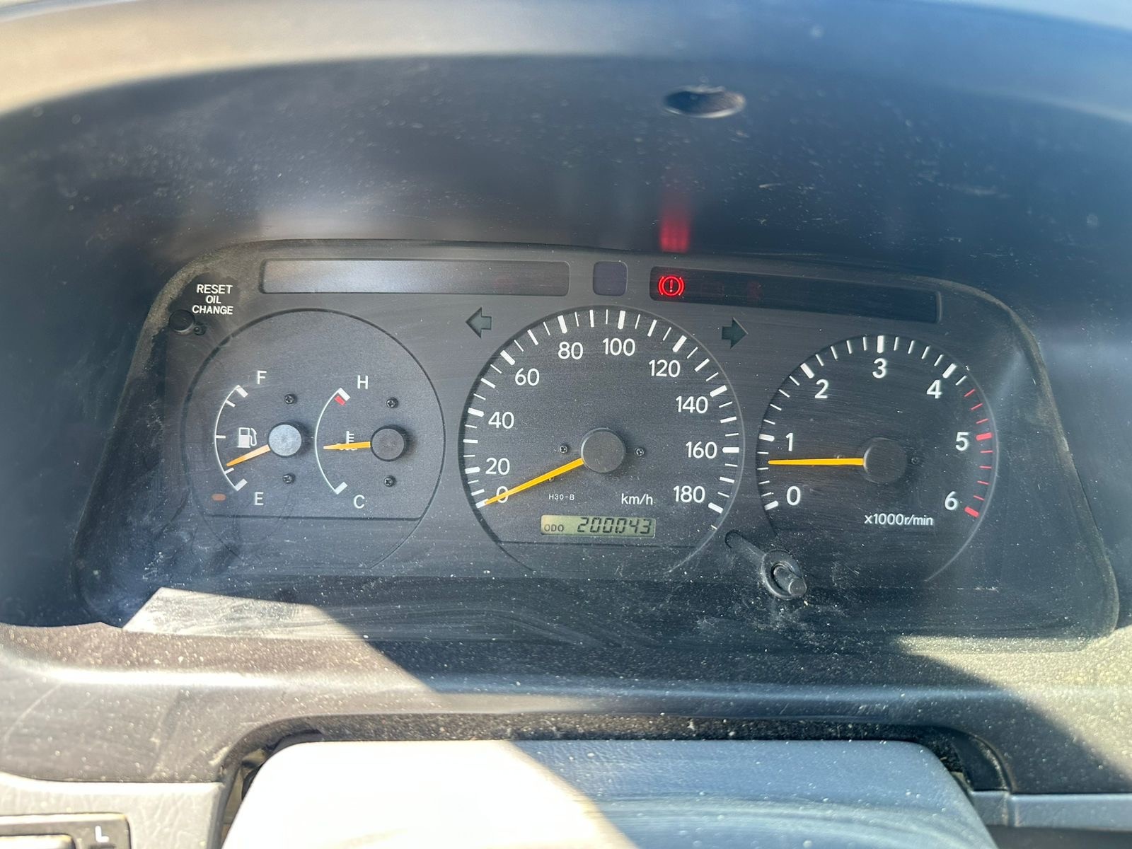 TOYOTA Hiace D-4D Kombi SWB-image-8