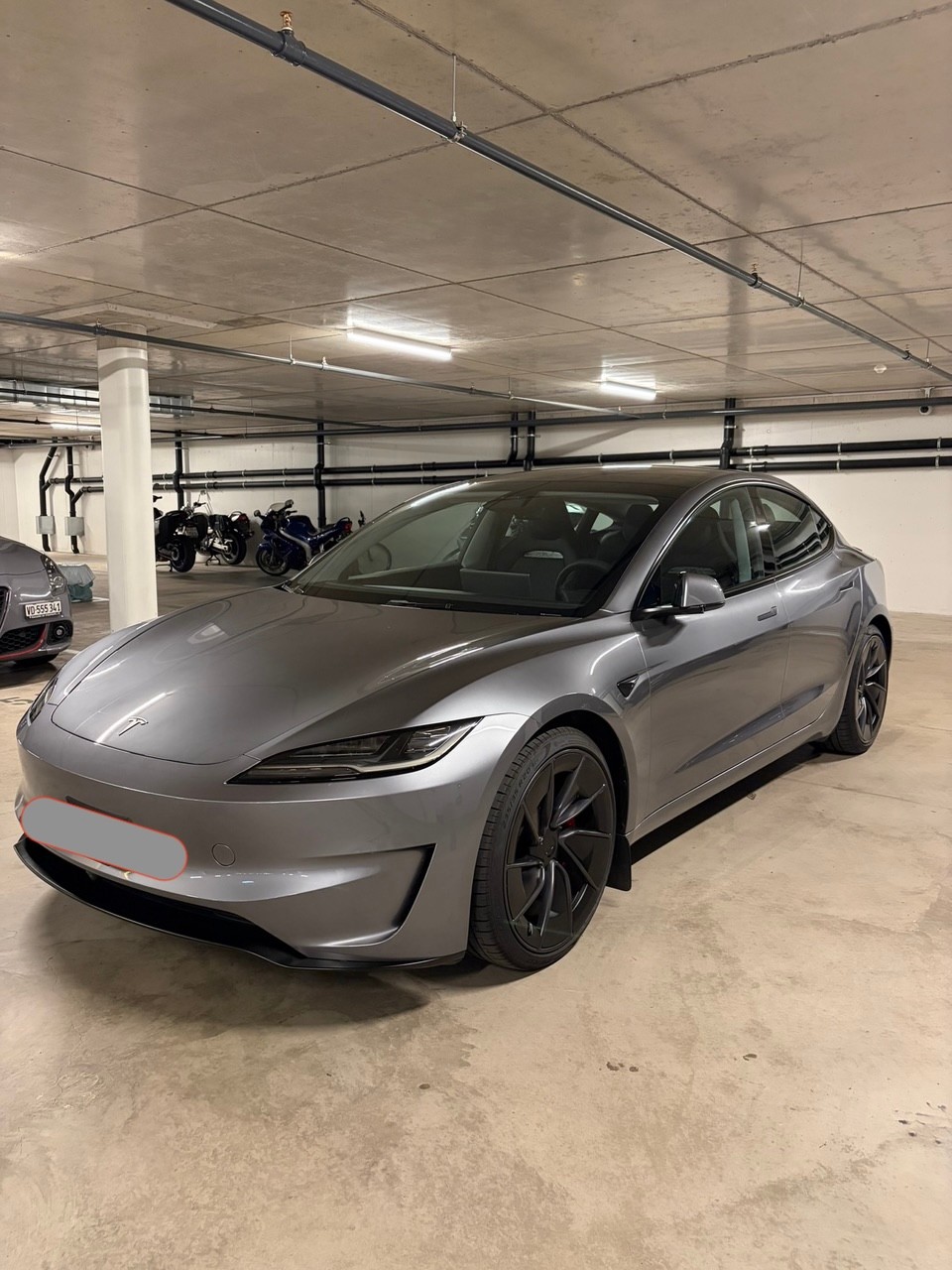 TESLA Dual Motor Performance AWD / Highland-image-0