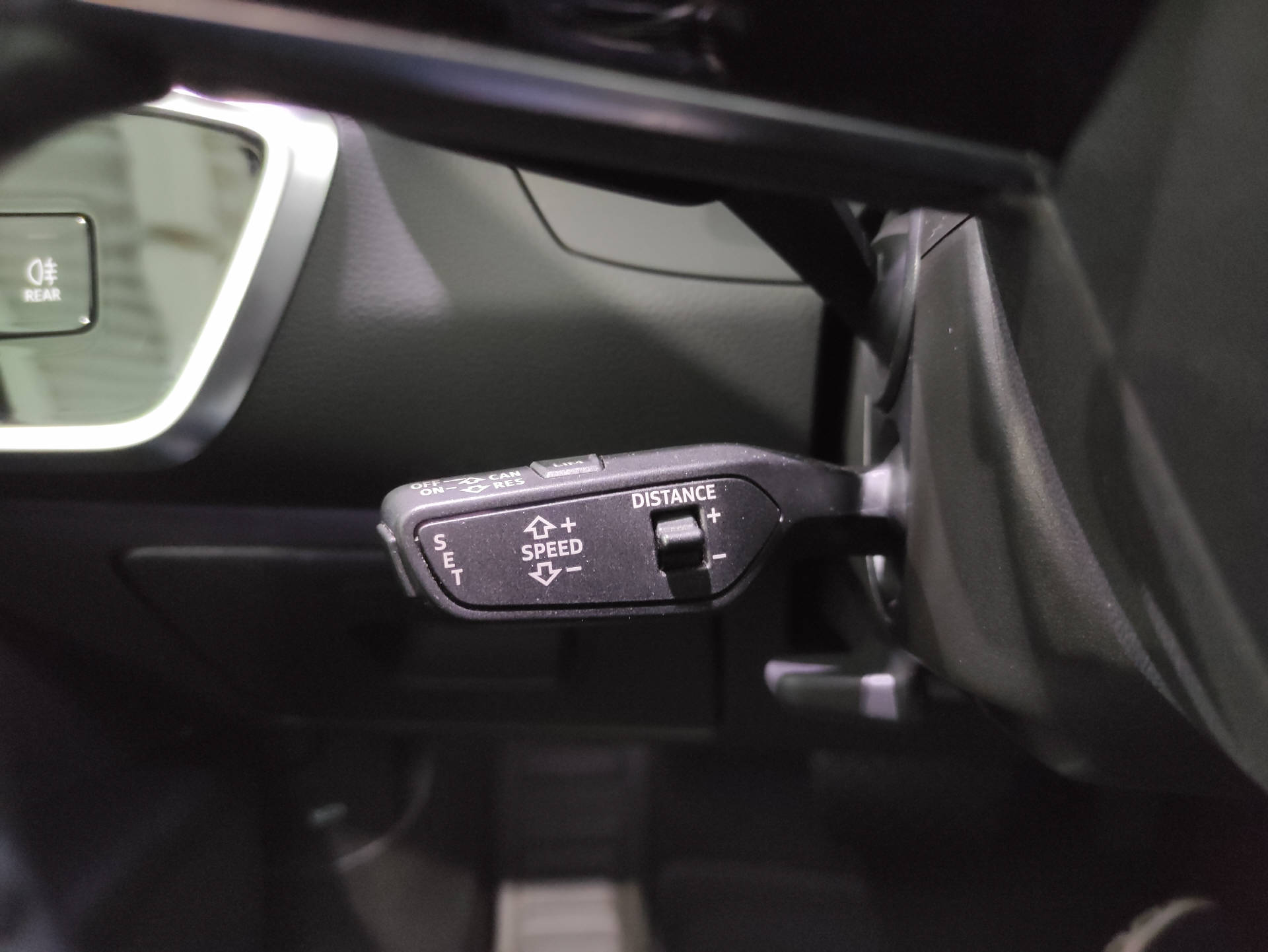 AUDI A6 Avant 55 TFSI S-Line quattro S-Tronic-image-9